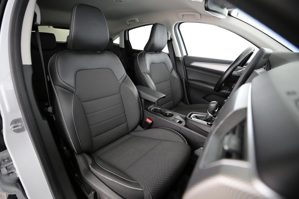 RENAULT Arkana 1.6 E-Tech techno-image-10