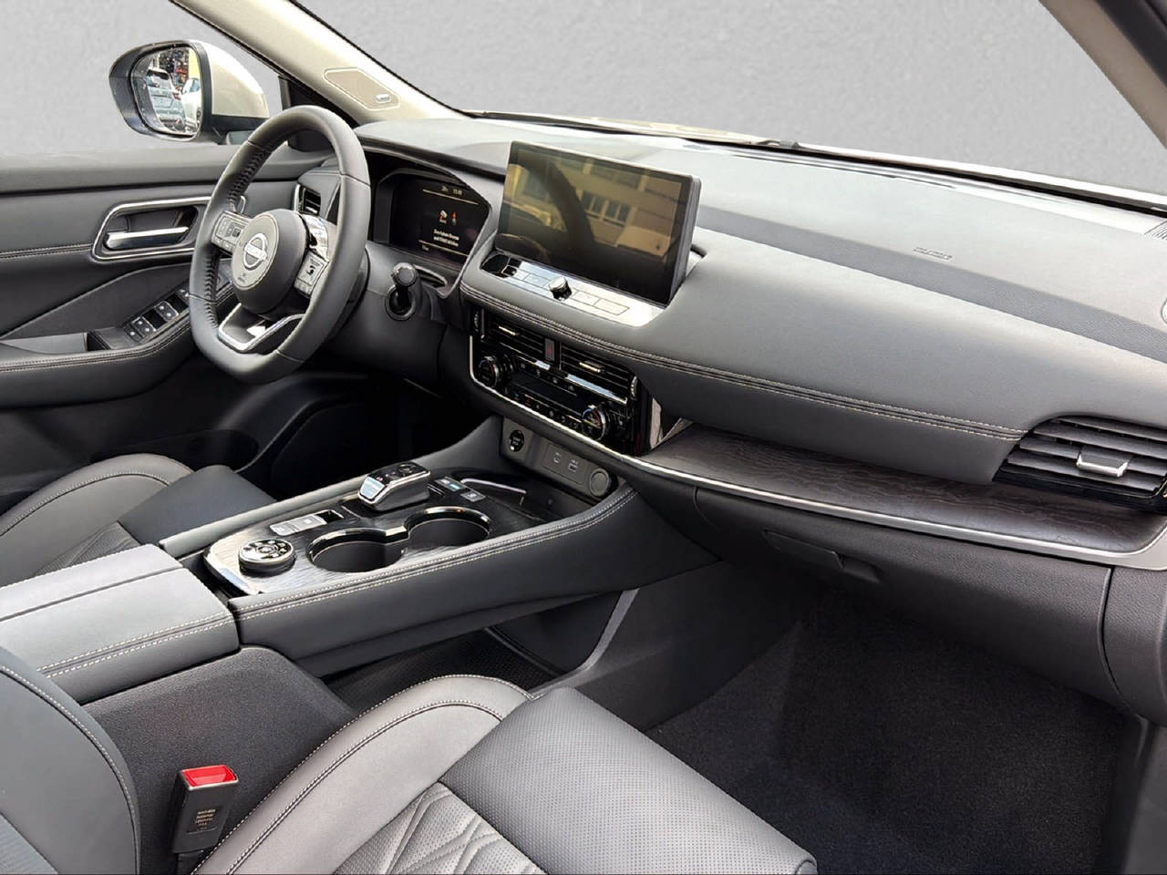 NISSAN X-Trail 1.5 VC-T Tekna+ e-4orc-image-5