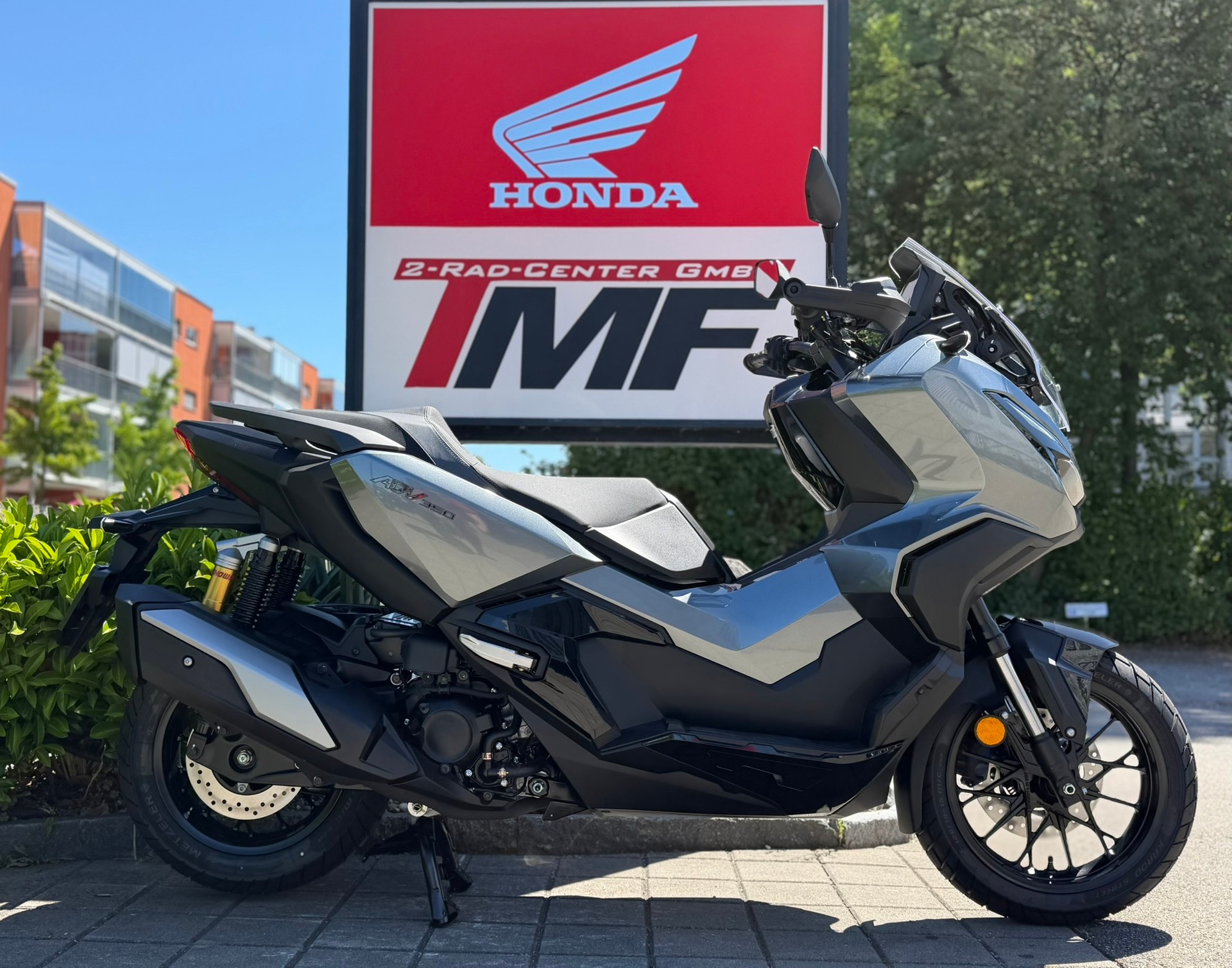 HONDA ADV 350