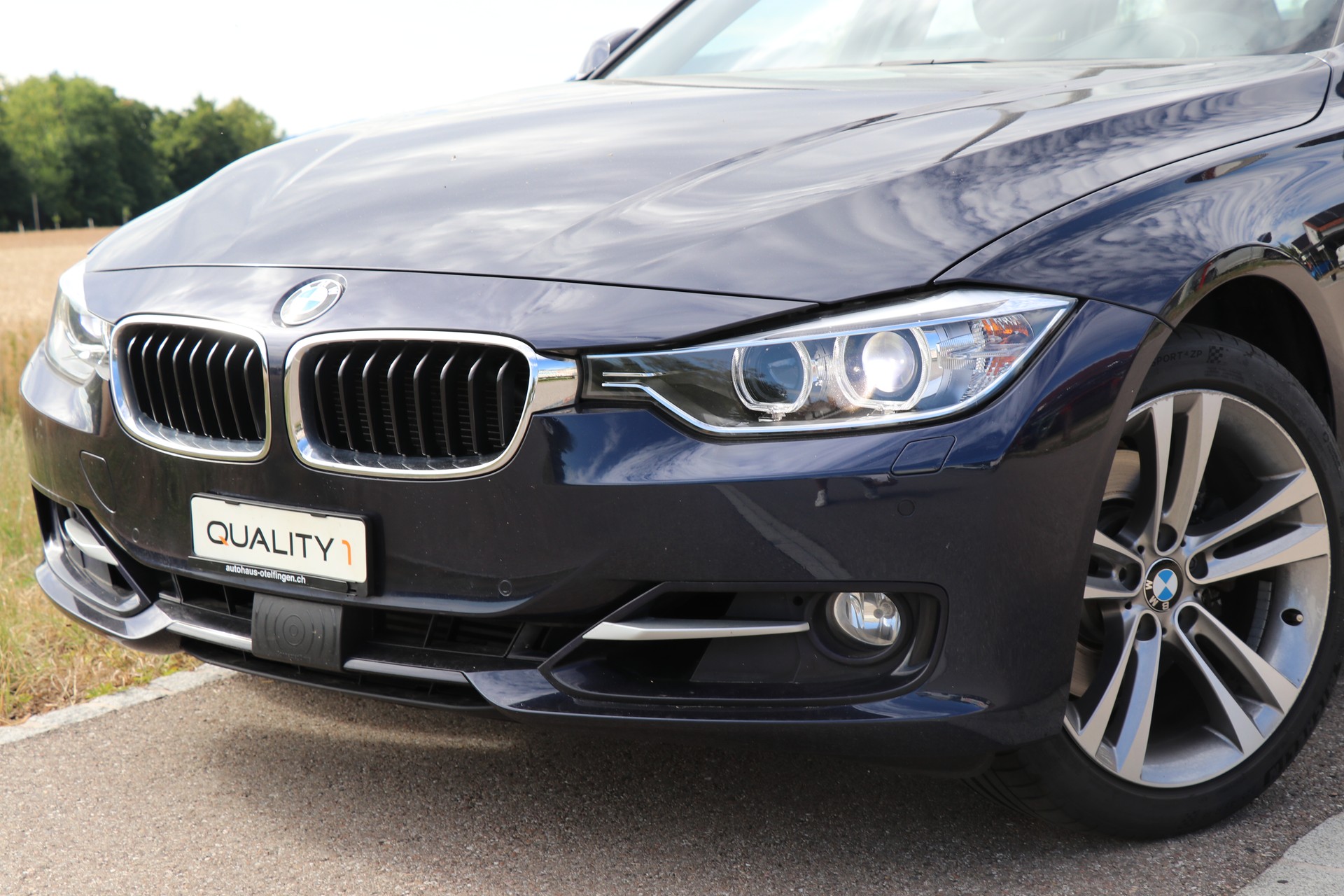 BMW 328i xDrive Touring Sport Line Steptronic-image-1