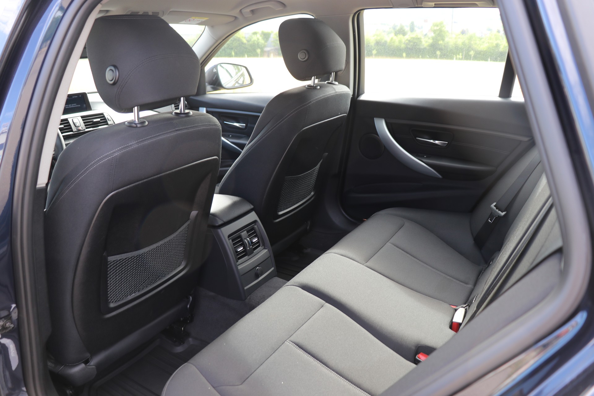 BMW 328i xDrive Touring Sport Line Steptronic-image-8