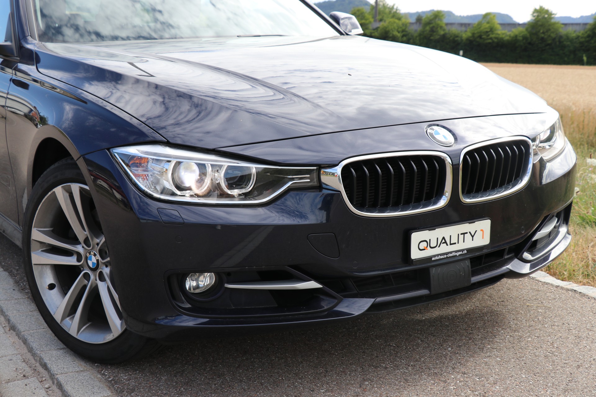 BMW 328i xDrive Touring Sport Line Steptronic-image-3
