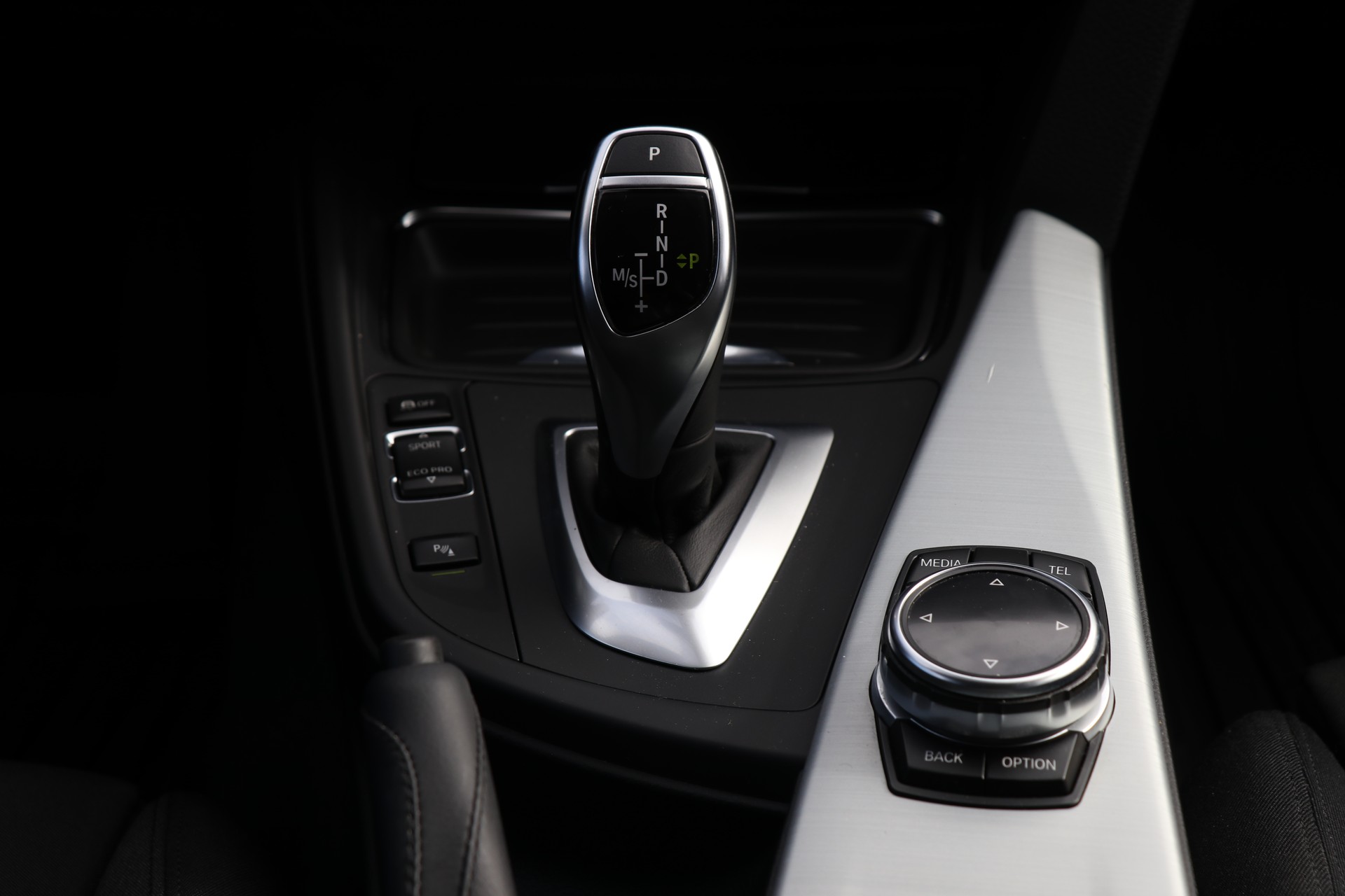 BMW 328i xDrive Touring Sport Line Steptronic-image-13