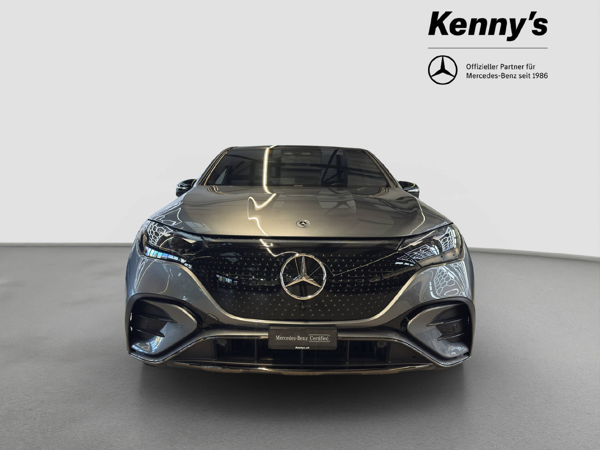 MERCEDES-BENZ EQE 350 SUV Excellence AMG Line-showroom-element-1
