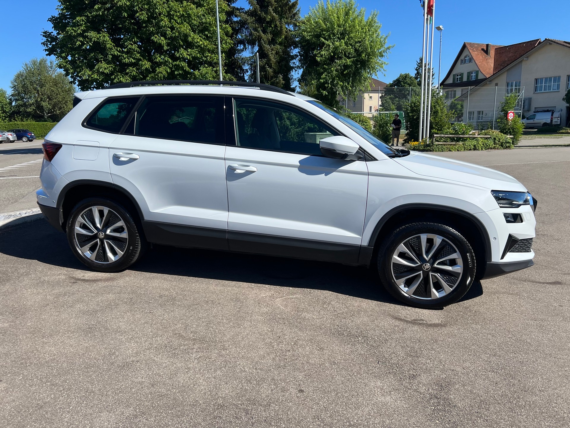 SKODA Karoq 2.0 TDI CR Style 4x4 DSG-image-8