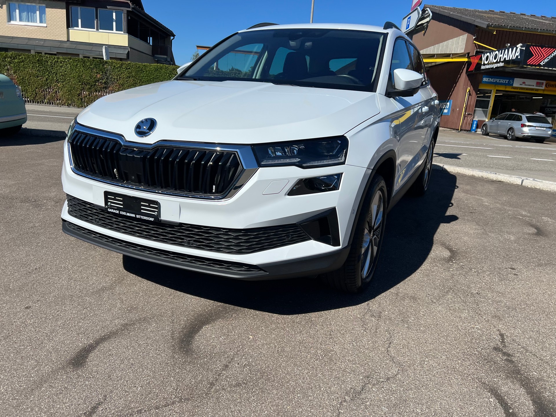 SKODA Karoq 2.0 TDI CR Style 4x4 DSG-image-2