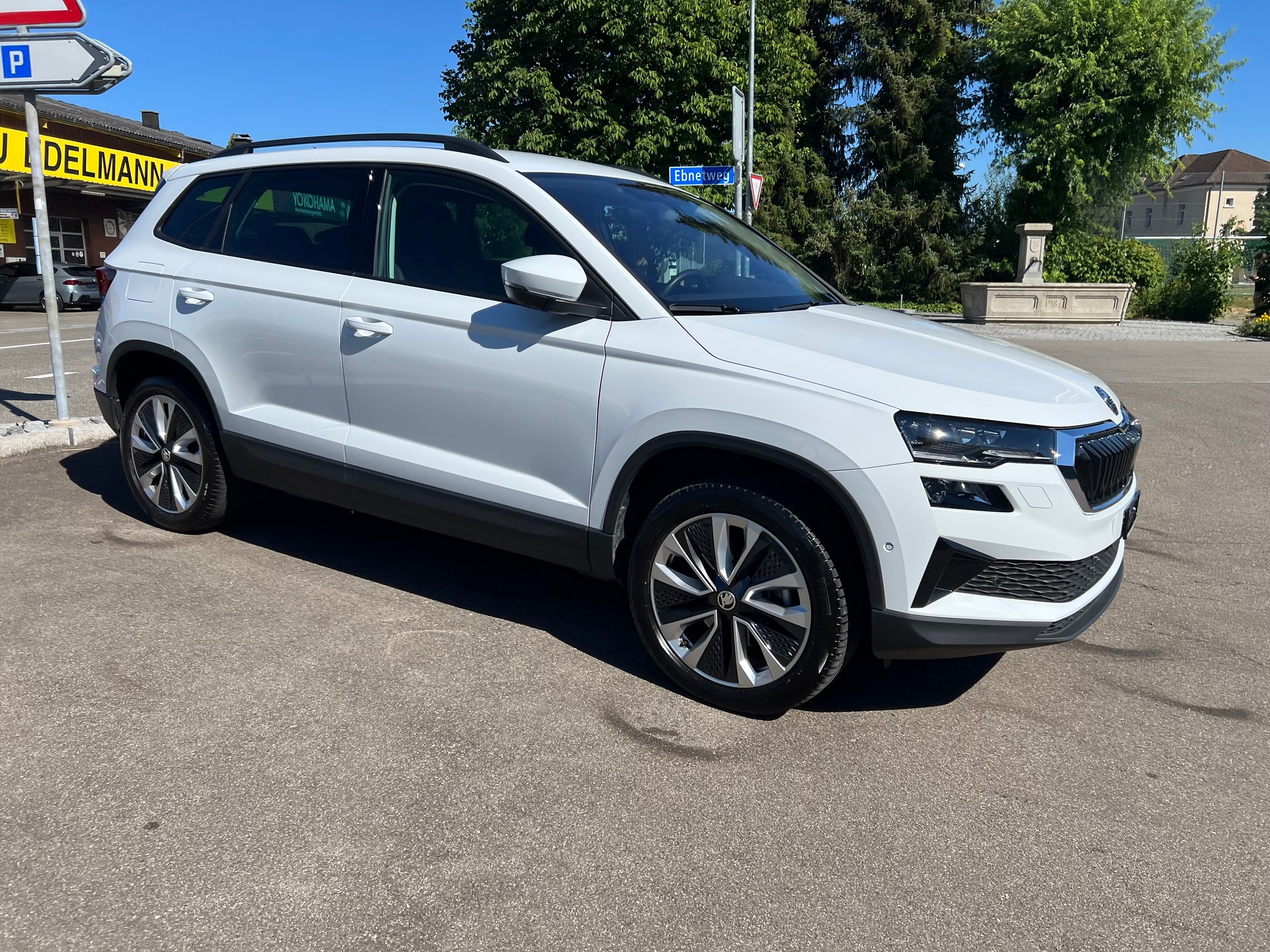 SKODA Karoq 2.0 TDI CR Style 4x4 DSG-image-7