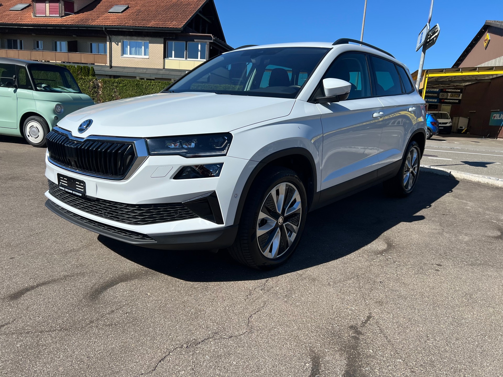 SKODA Karoq 2.0 TDI CR Style 4x4 DSG-image-1