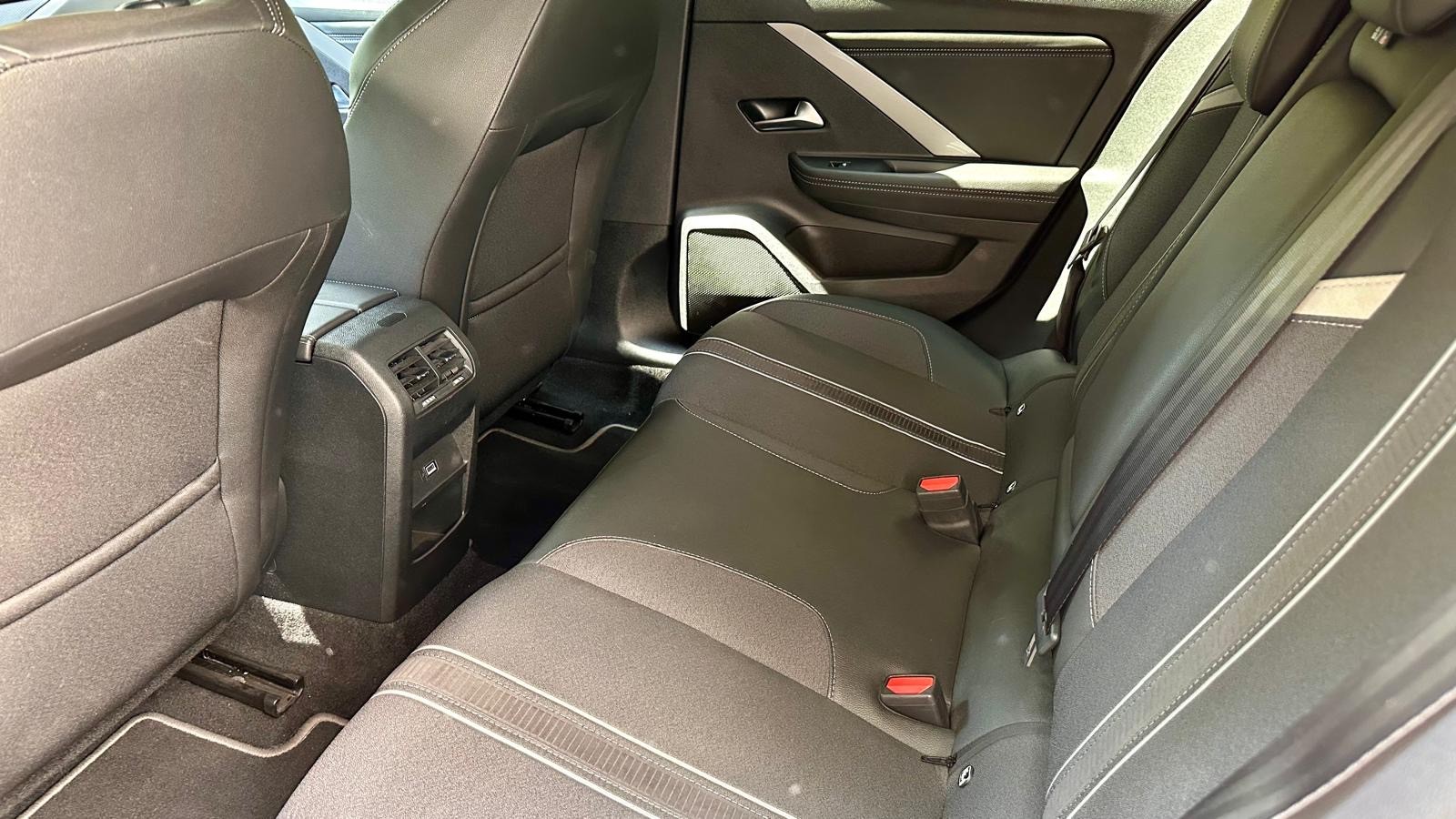 OPEL Swiss Plus A-image-5