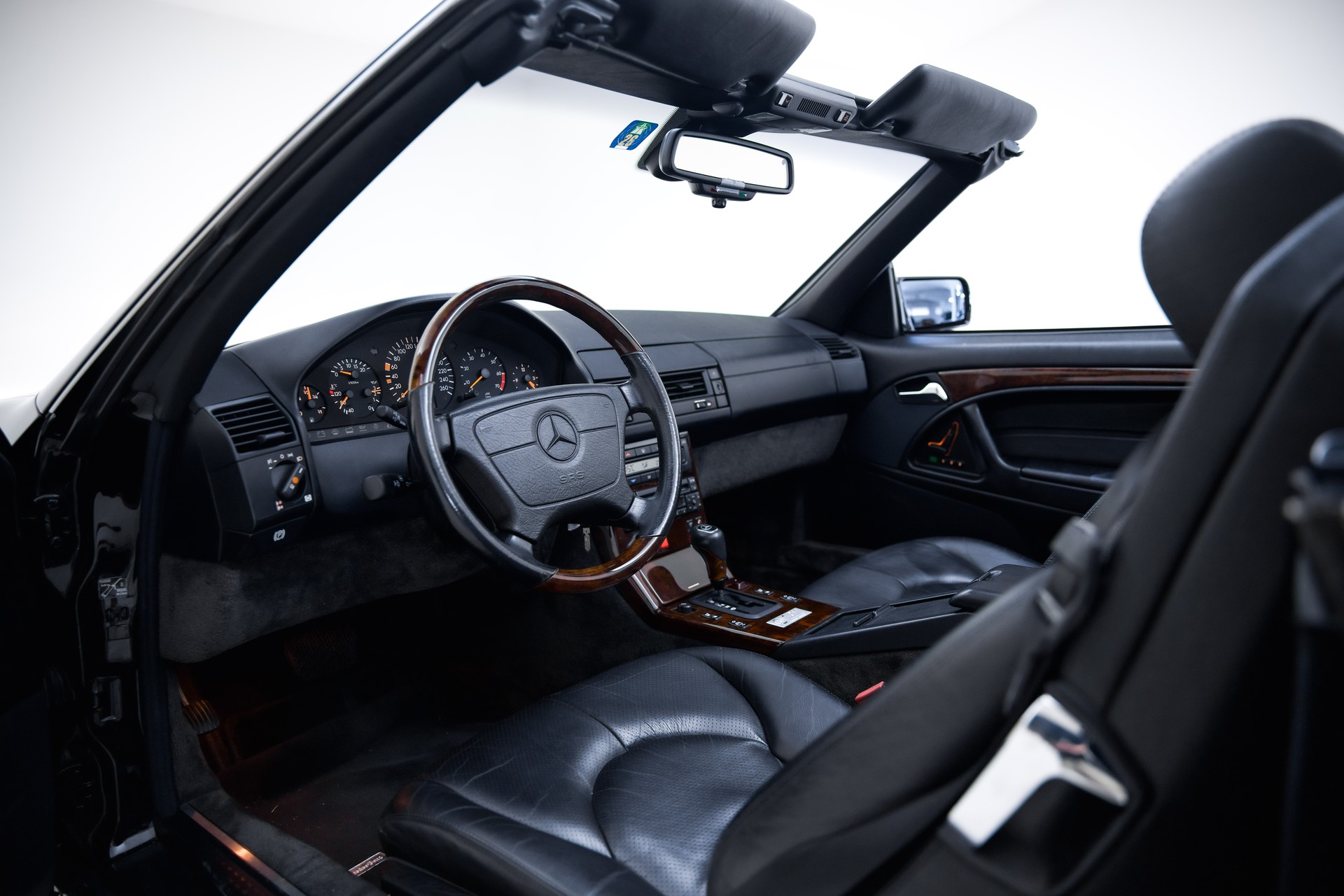 MERCEDES-BENZ SL 500 Special Edition Automatic-showroom-element-2