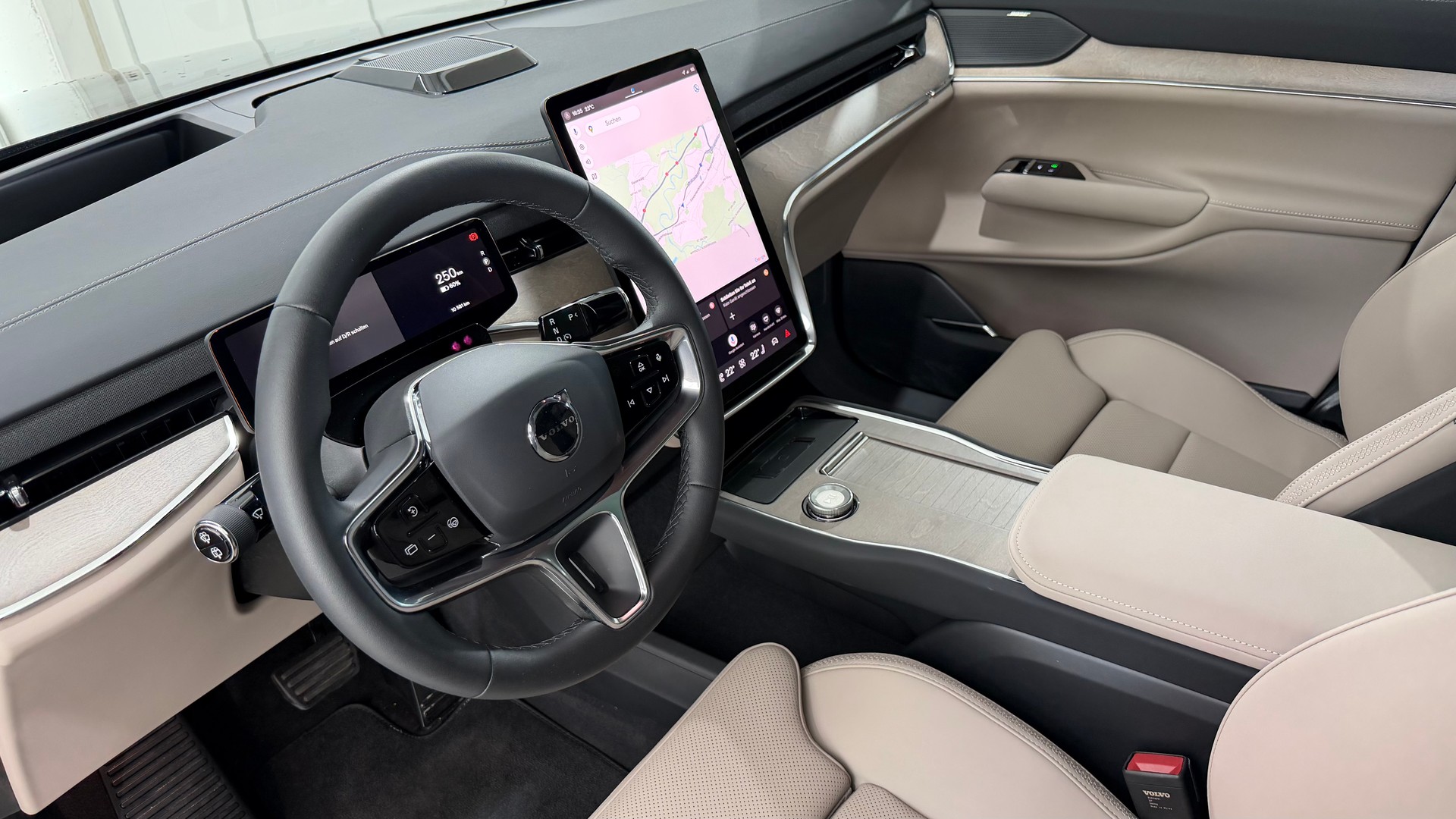 VOLVO EX 90 Twin Ultra AWD-image-3