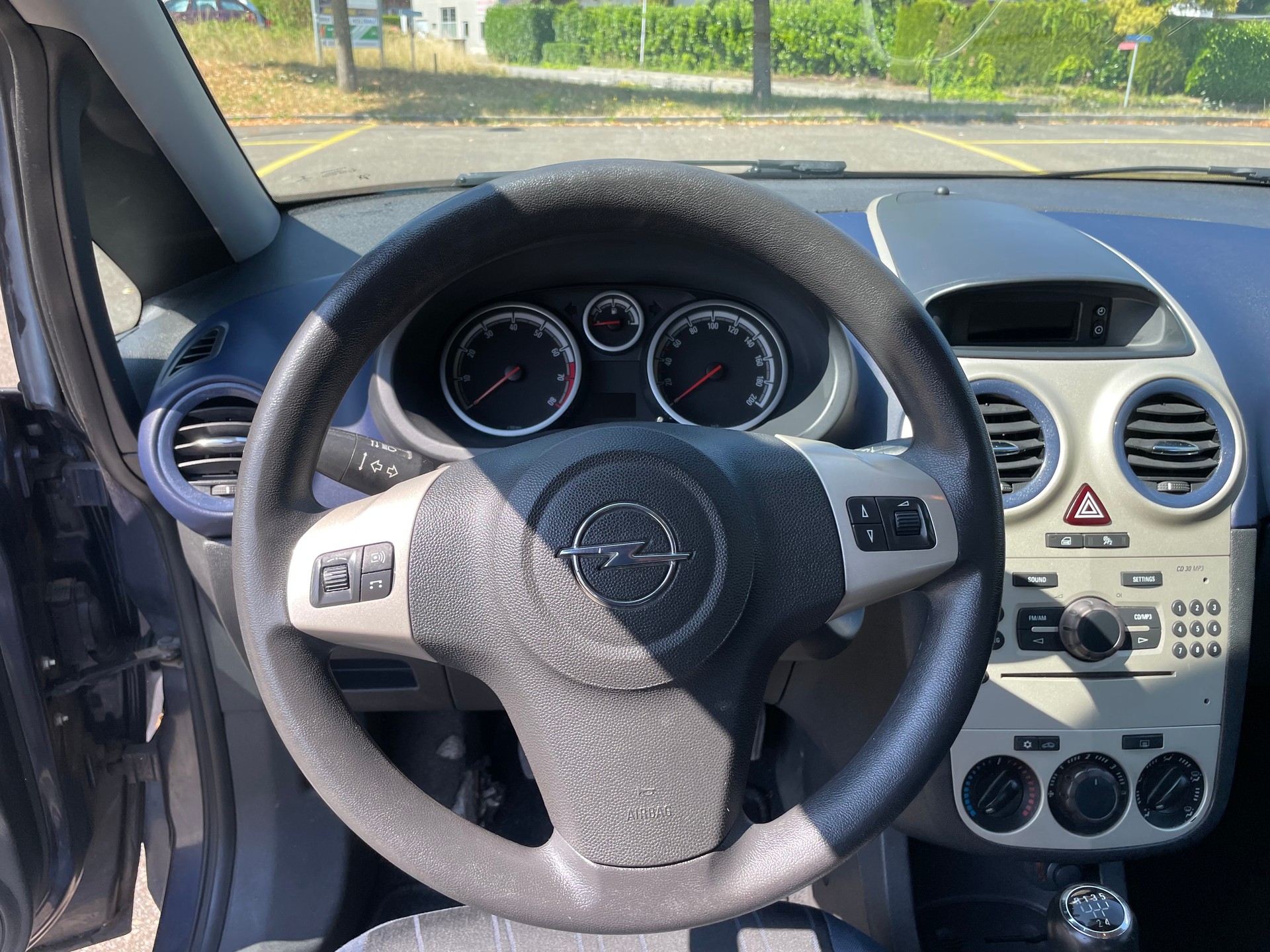 OPEL Corsa 1.2 TP Enjoy-image-9