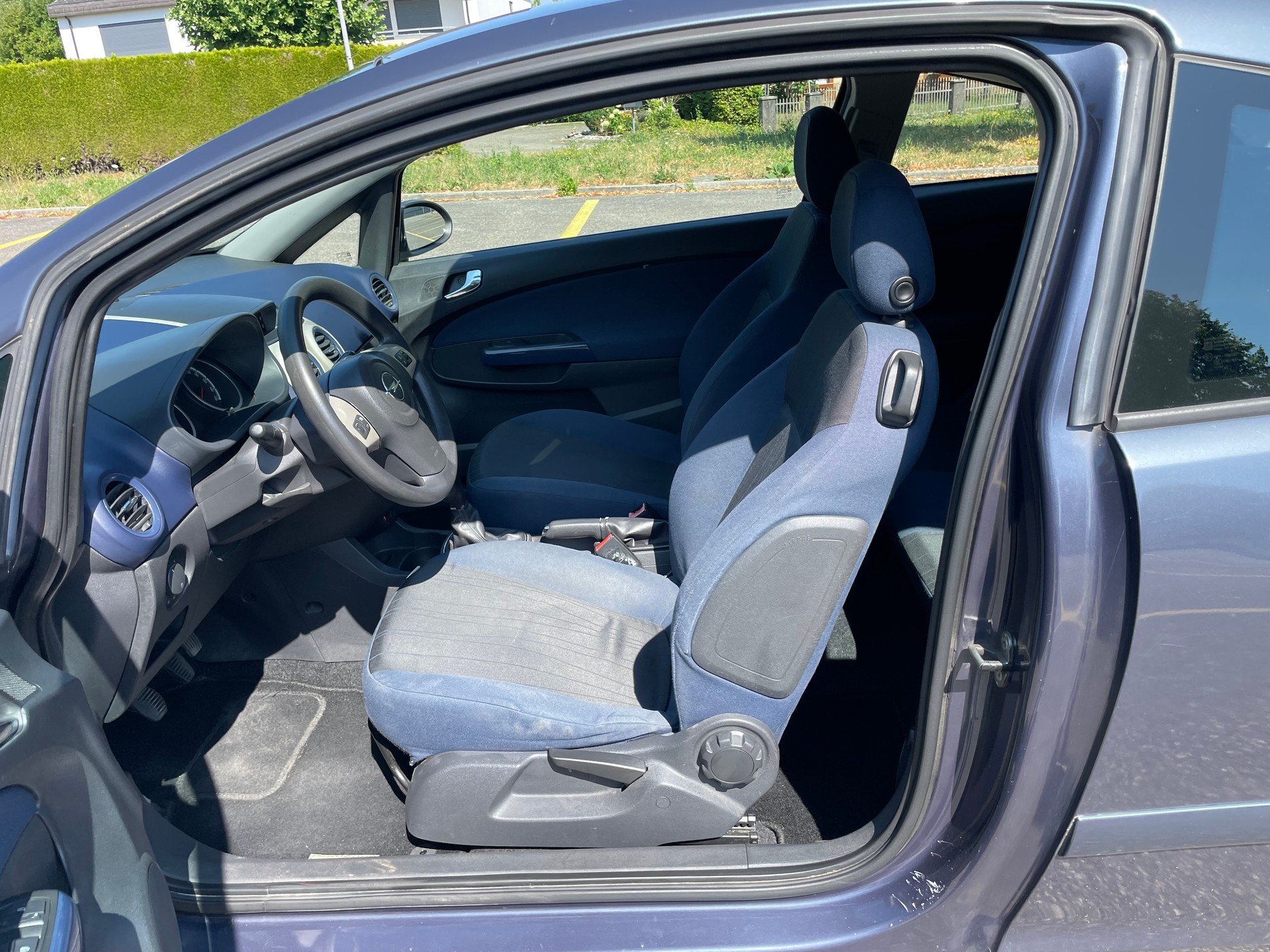 OPEL Corsa 1.2 TP Enjoy-image-10