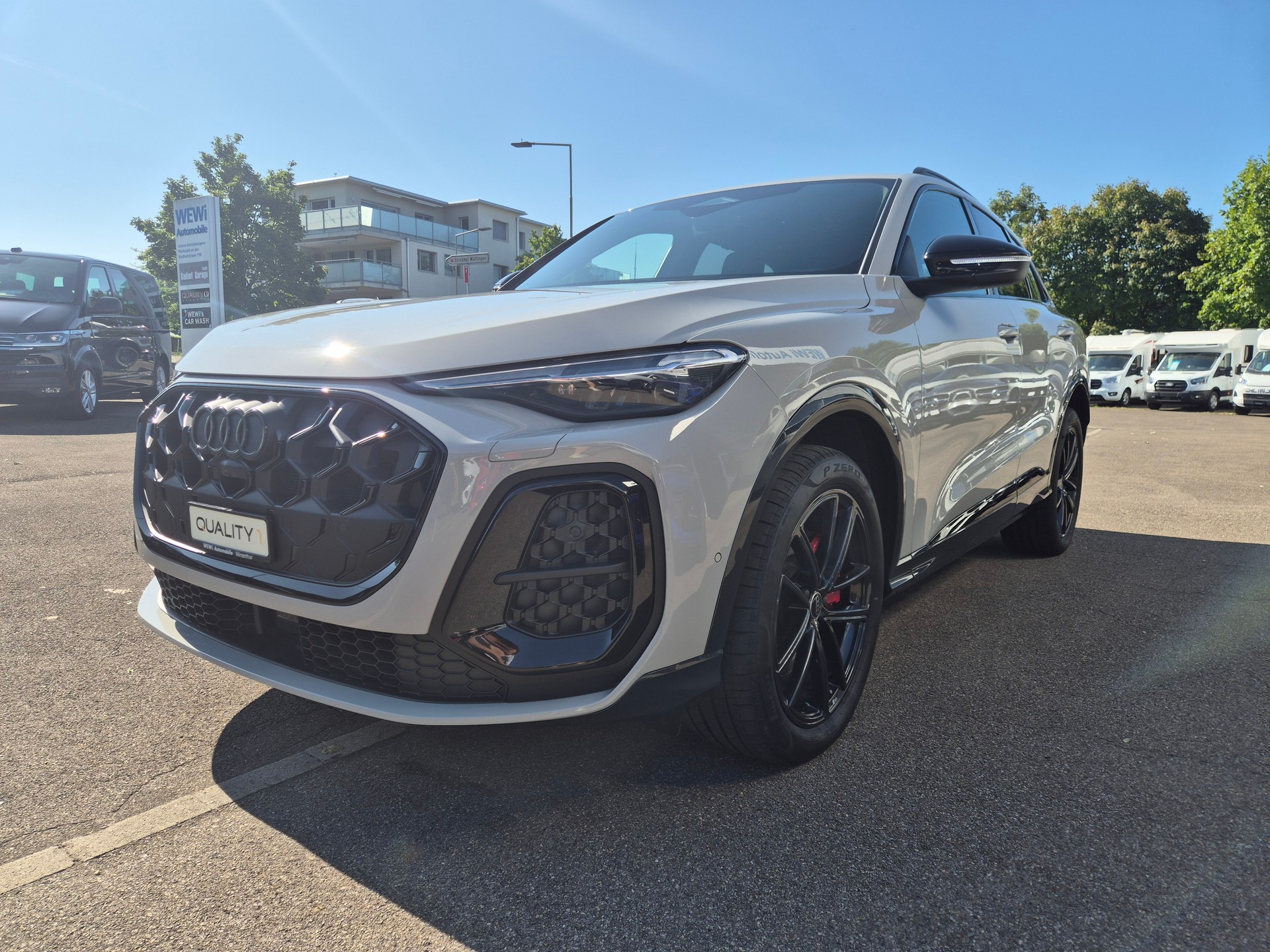 AUDI SQ5 TFSI quattro S-tronic-image-8