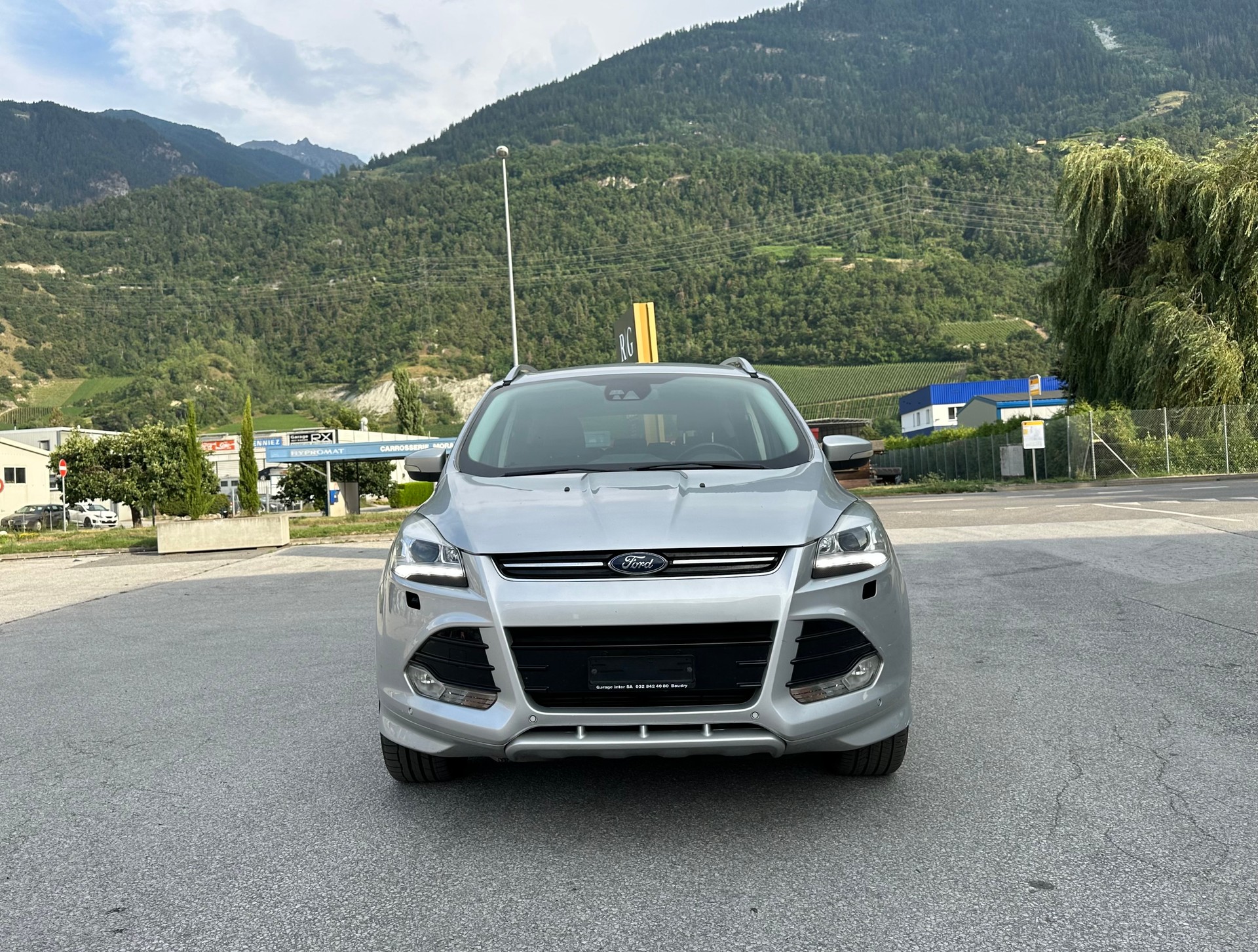 FORD Kuga 2.0 TDCi Titanium 4WD PowerShift-image-2