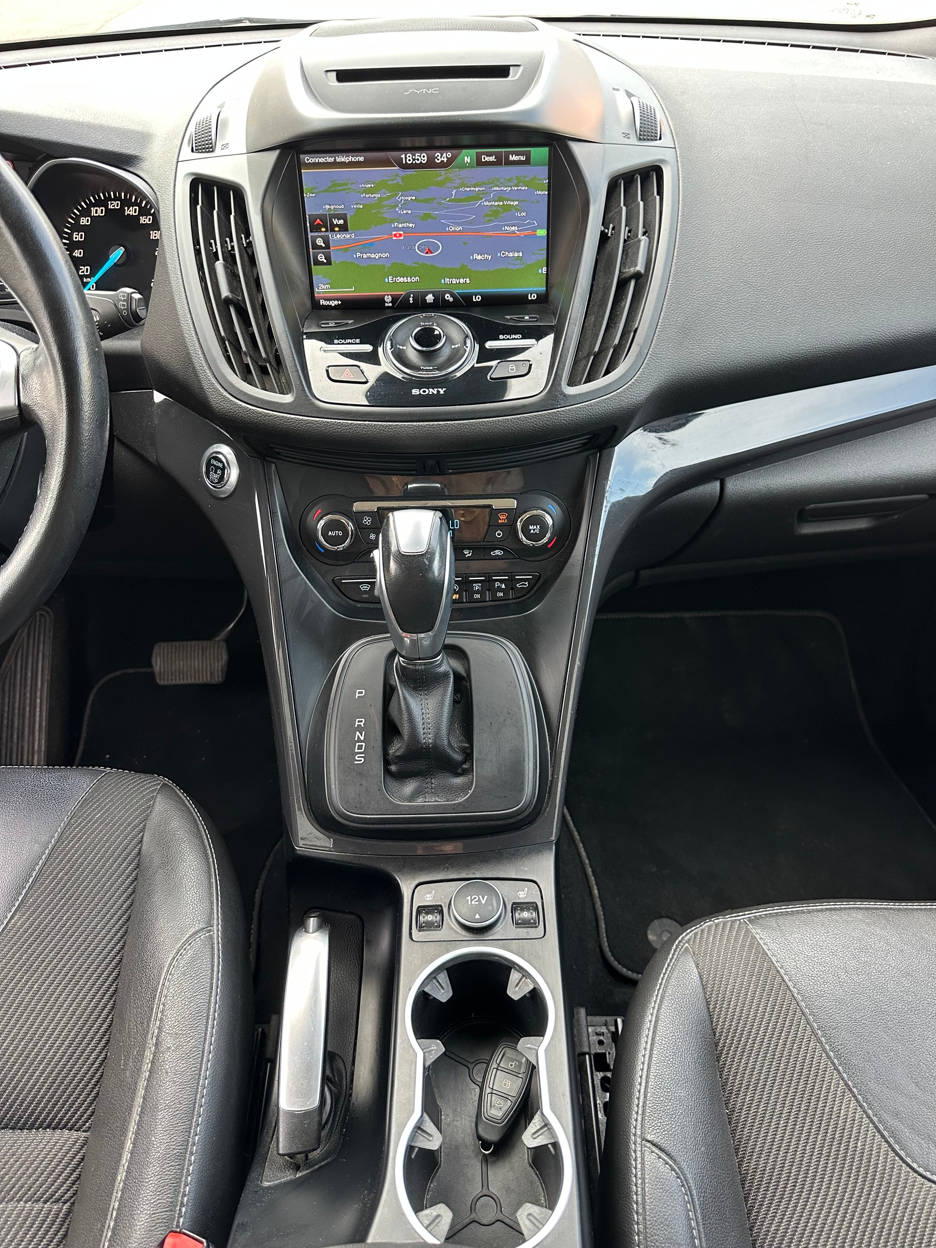 FORD Kuga 2.0 TDCi Titanium 4WD PowerShift-image-12