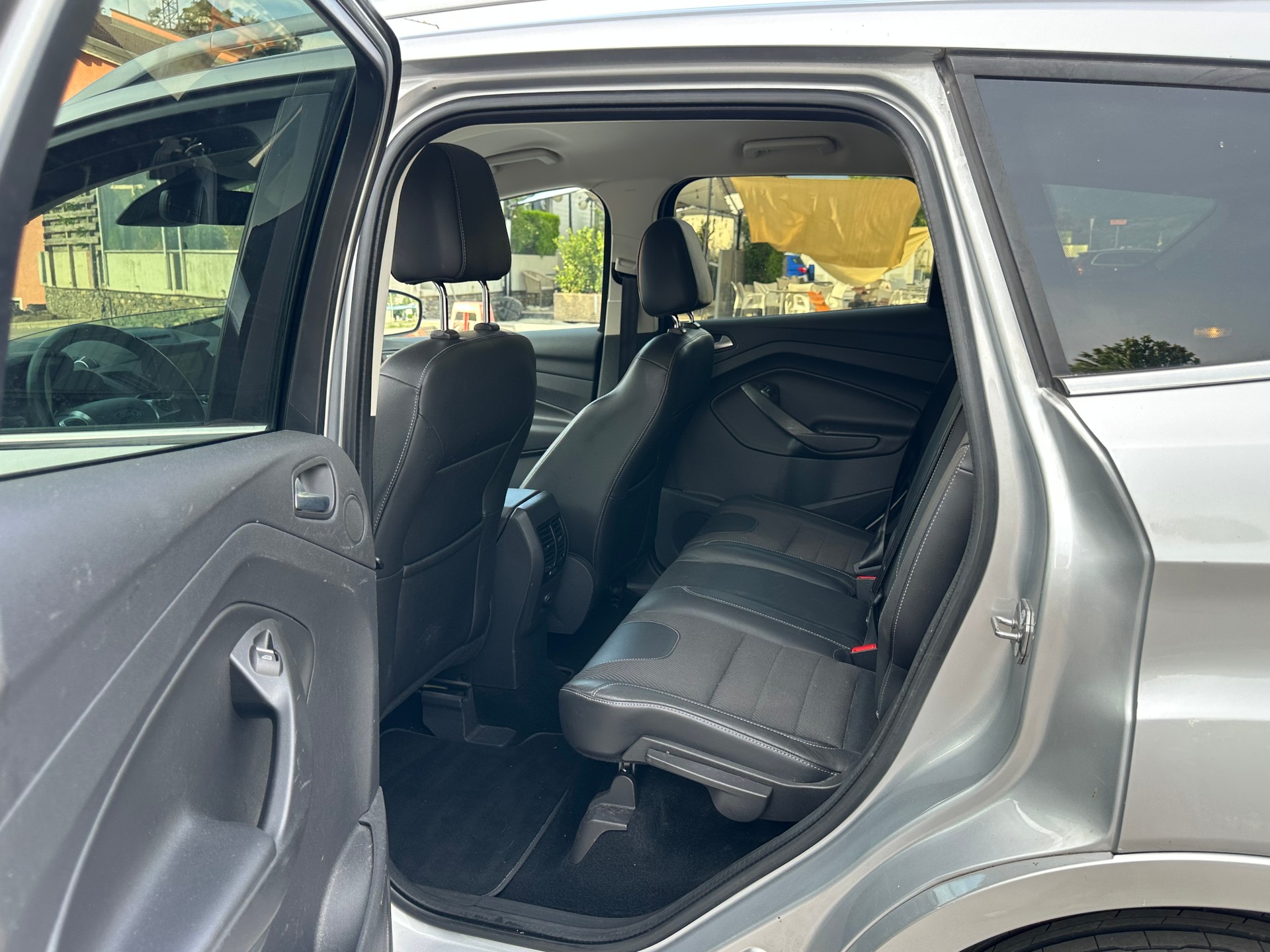 FORD Kuga 2.0 TDCi Titanium 4WD PowerShift-image-14