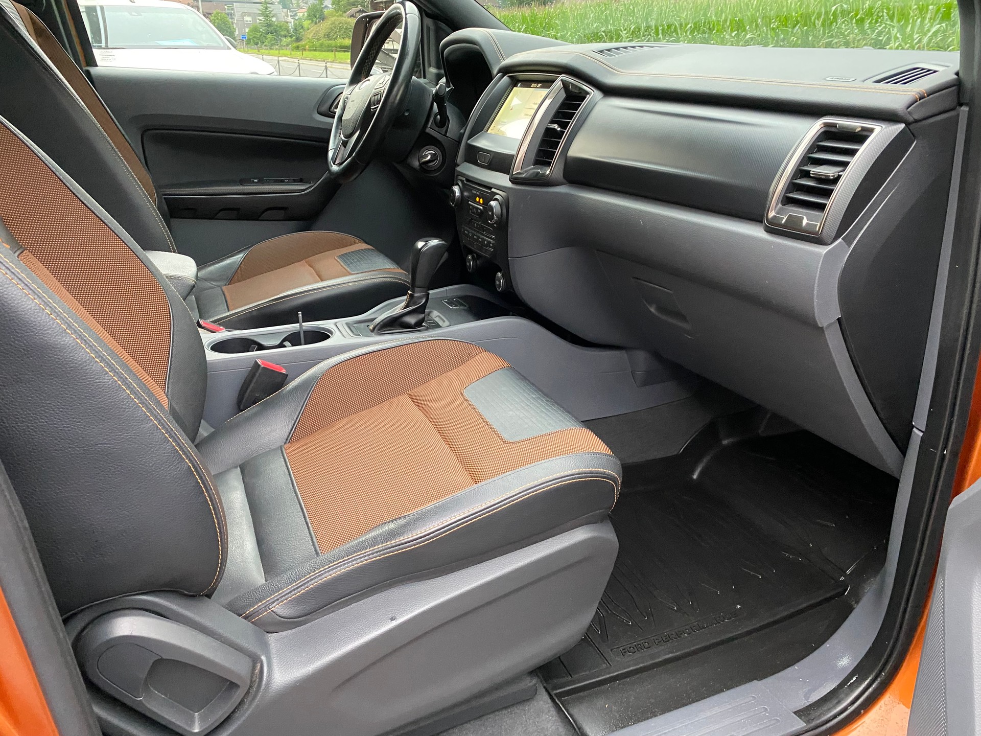 FORD Ranger Wildtrak 3.2 TDCi 4x4 A-image-6