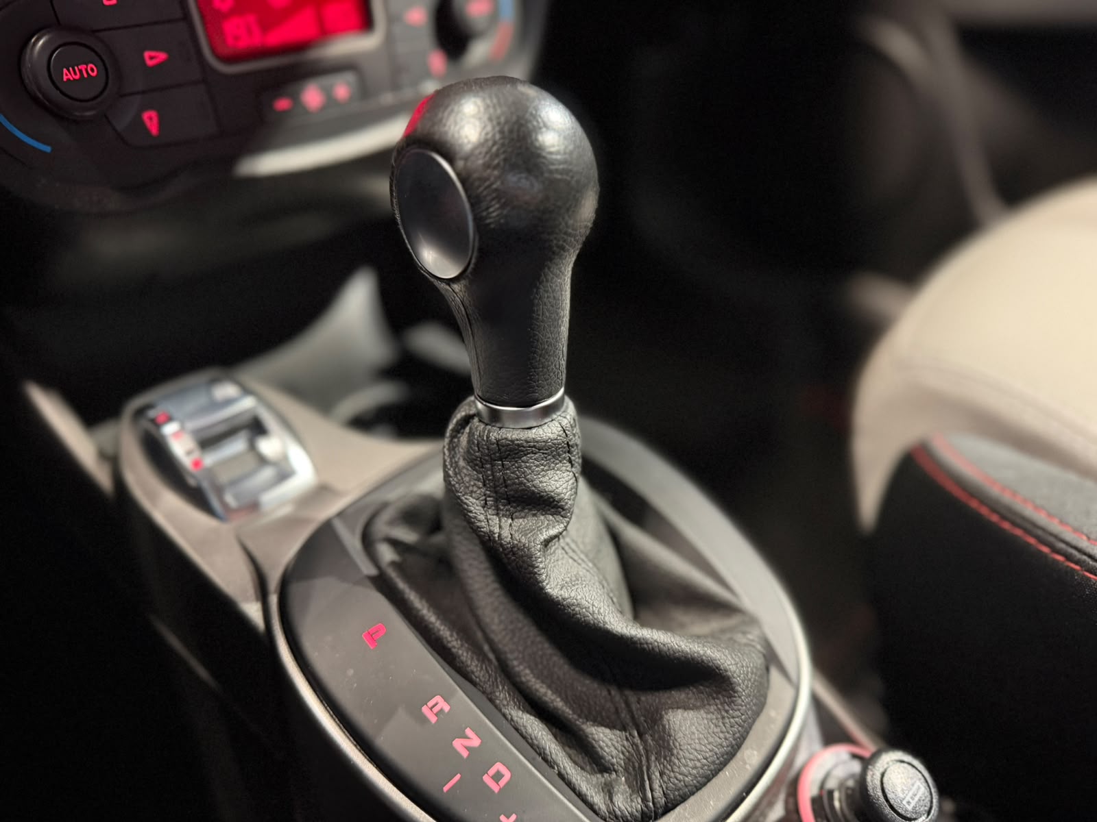 ALFA ROMEO MiTo 1.4 TB Racer TCT-image-17