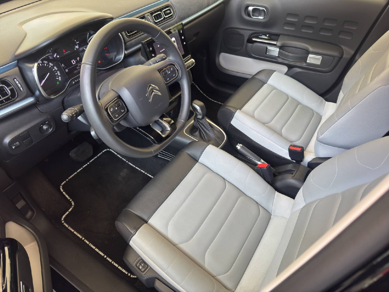 CITROEN C3 1.2 PureTech Elle-image-10