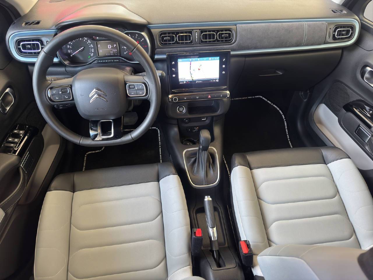 CITROEN C3 1.2 PureTech Elle-image-9