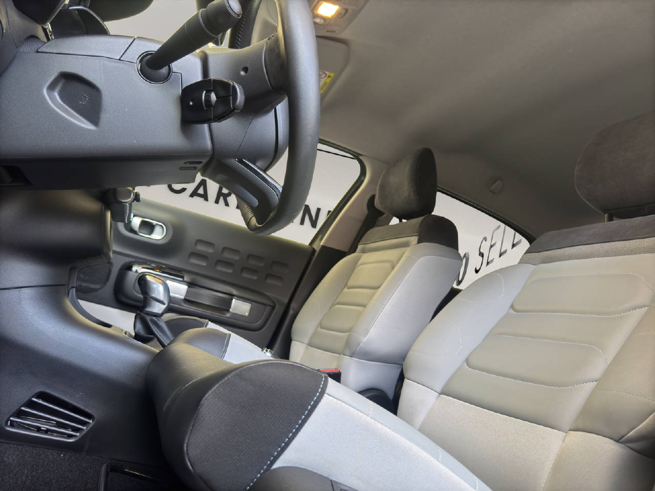 CITROEN C3 1.2 PureTech Elle-image-12