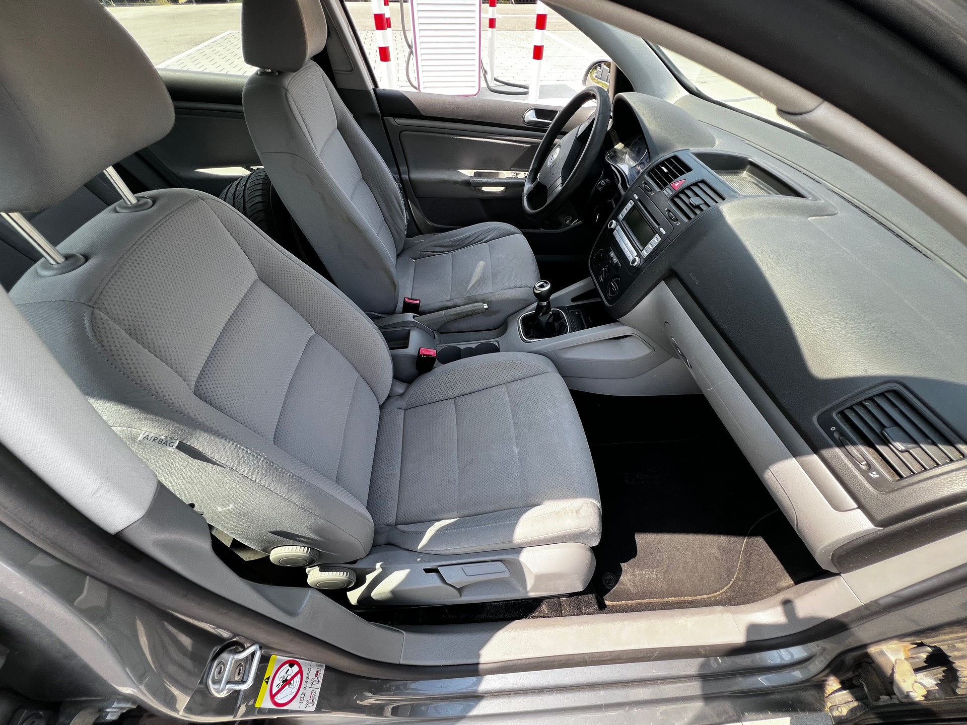 VW Golf 2.0 FSI Sportline 4Motion-image-6