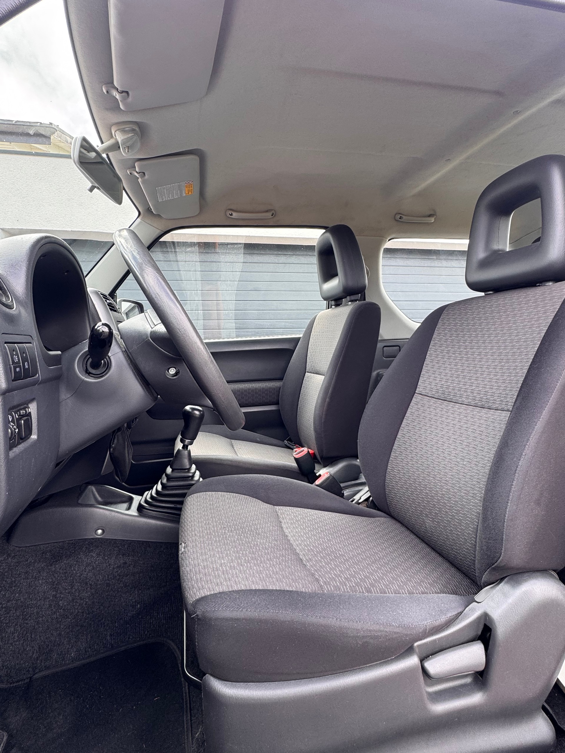 SUZUKI Jimny 1.3 16V GL Top-image-7