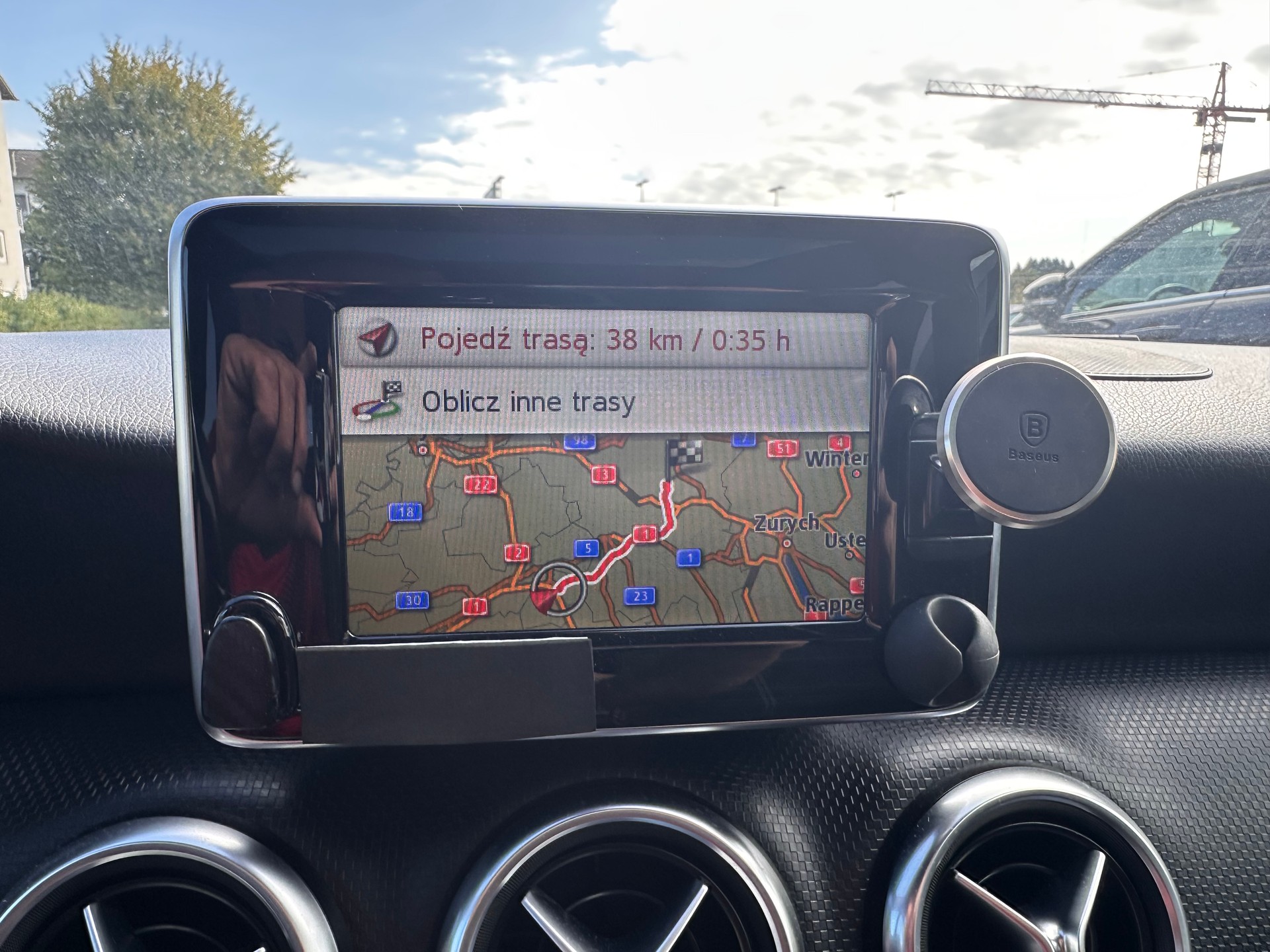MERCEDES-BENZ A 200 Urban 7G-DCT-image-9