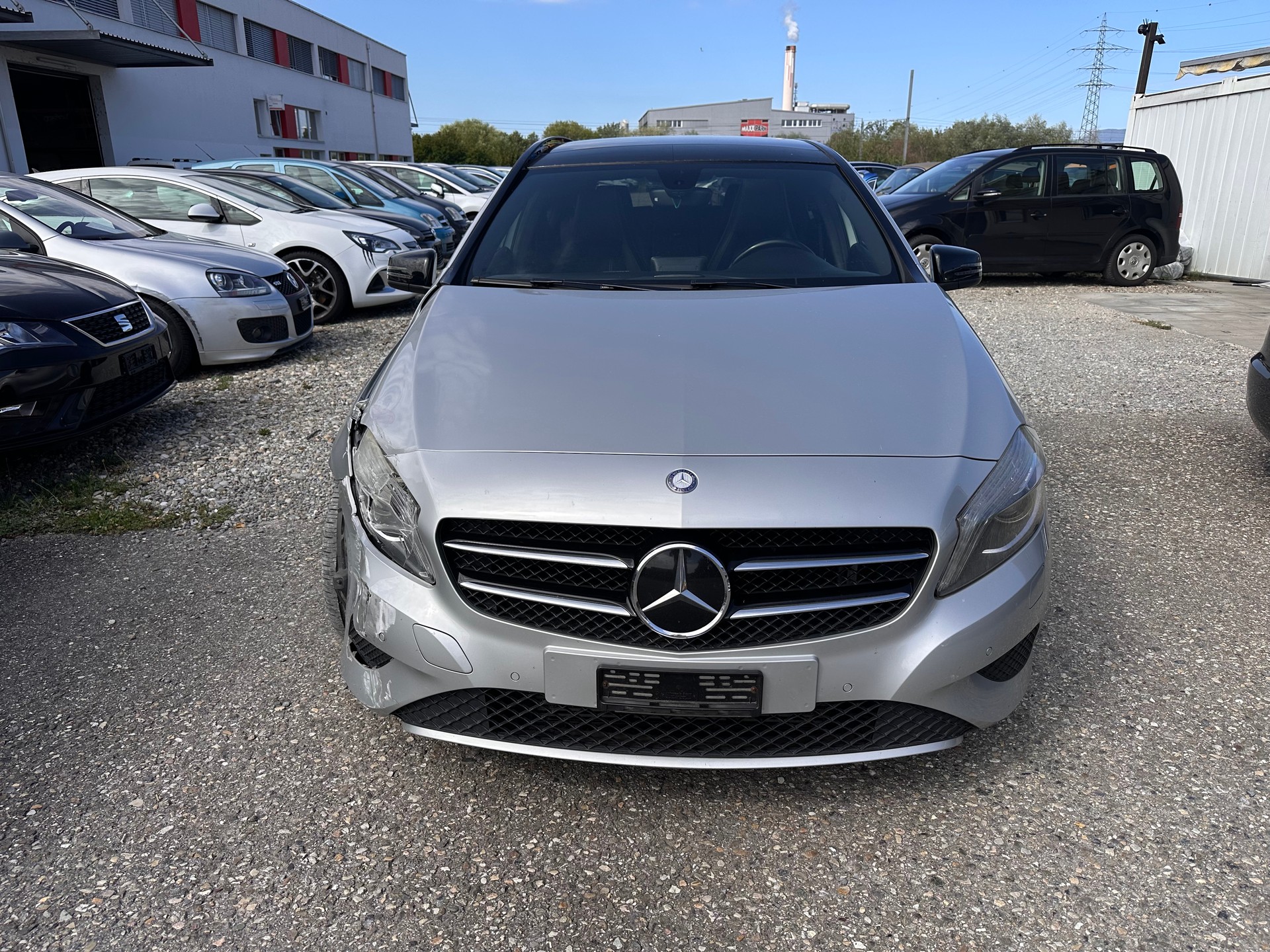 MERCEDES-BENZ A 200 Urban 7G-DCT-image-1