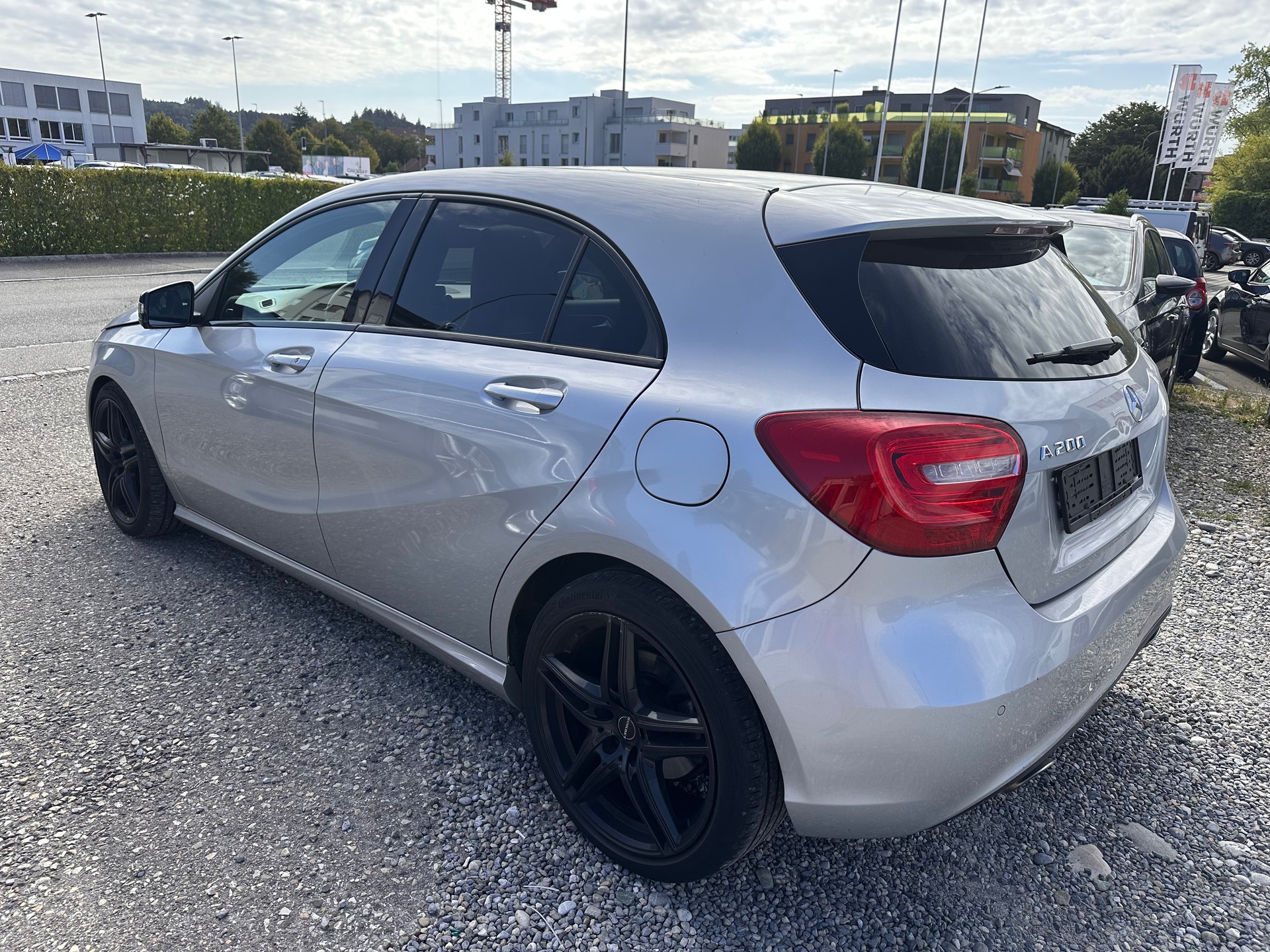 MERCEDES-BENZ A 200 Urban 7G-DCT-image-5