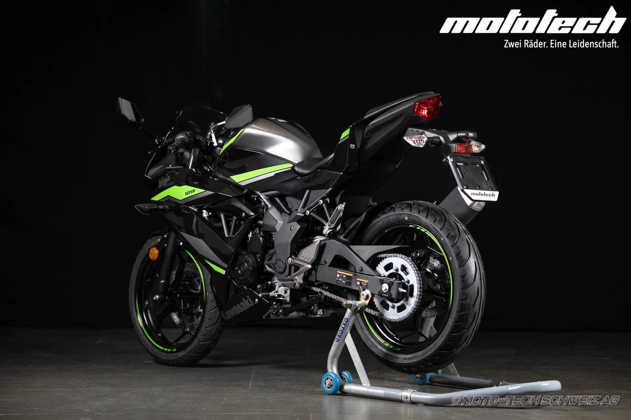 KAWASAKI Ninja 125 MY24-showroom-element-3