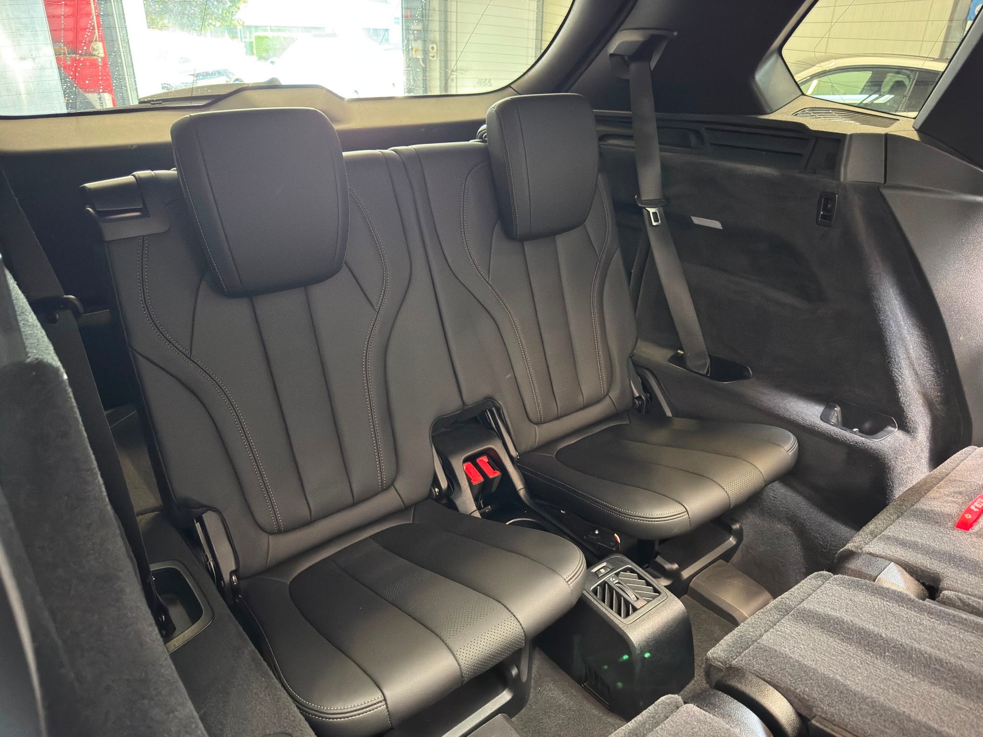 BMW X5 30d xDrive SAG M-Sport 7-Plätzer-image-8