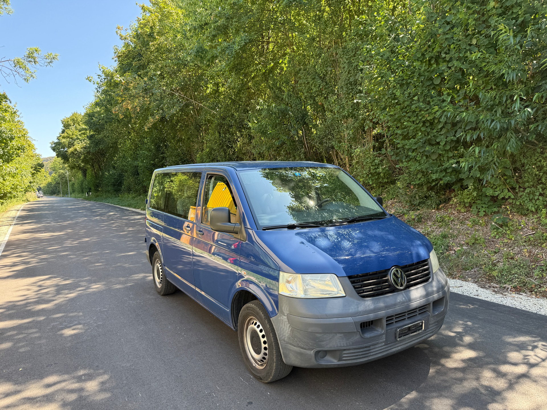 VW 2.5 TDI Multivan Lang 4x4 9 platz-image-0