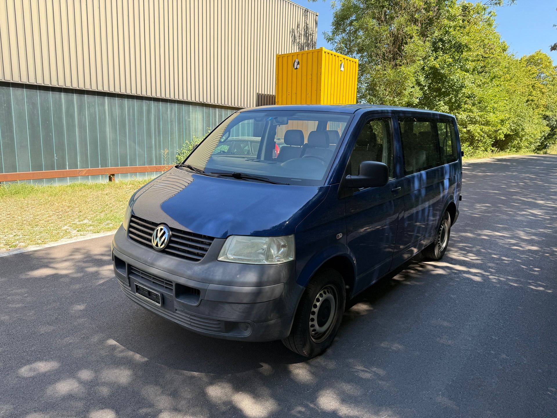 VW 2.5 TDI Multivan Lang 4x4 9 platz-image-2