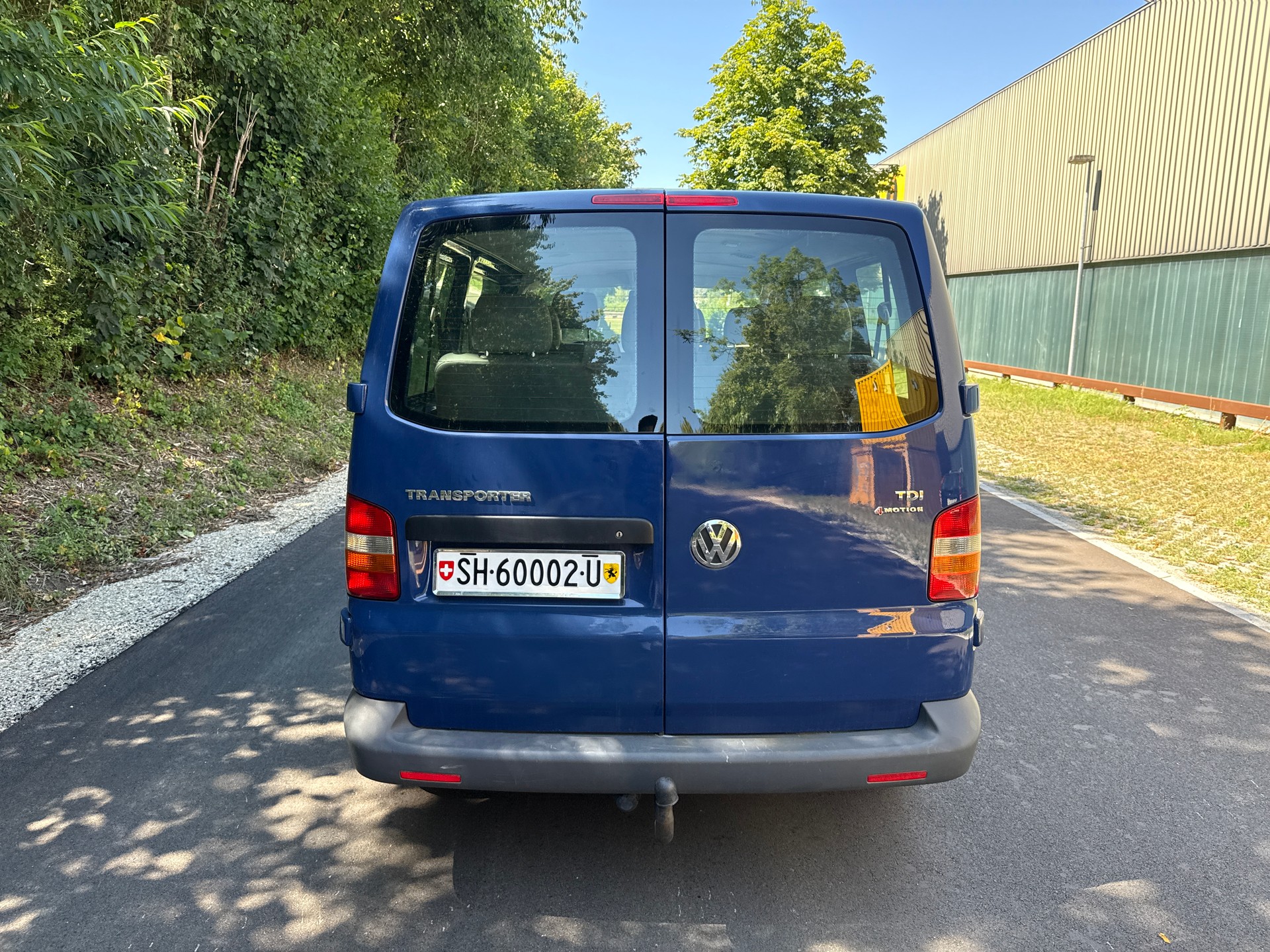 VW 2.5 TDI Multivan Lang 4x4 9 platz-image-5