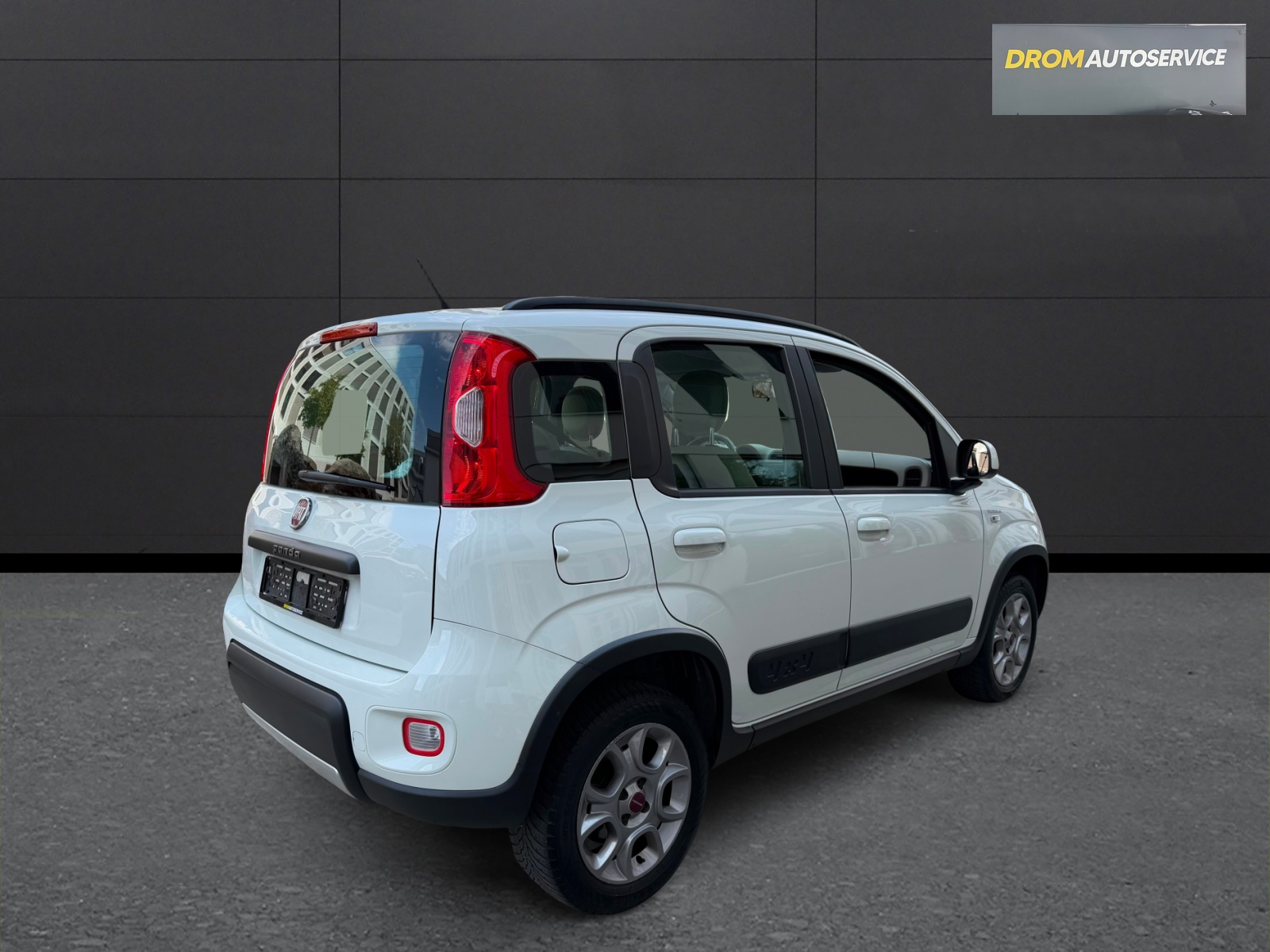 FIAT Panda 0.9 Twinair Turbo Climbing 4x4-image-4