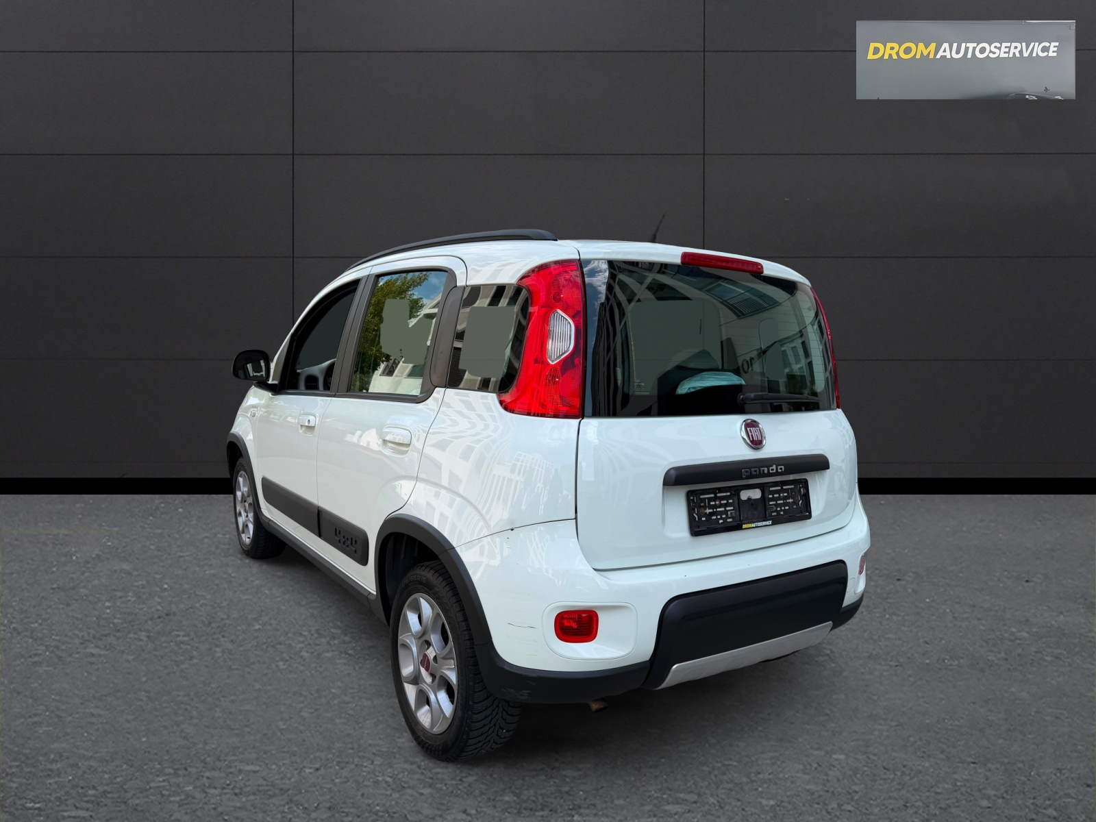 FIAT Panda 0.9 Twinair Turbo Climbing 4x4-image-2