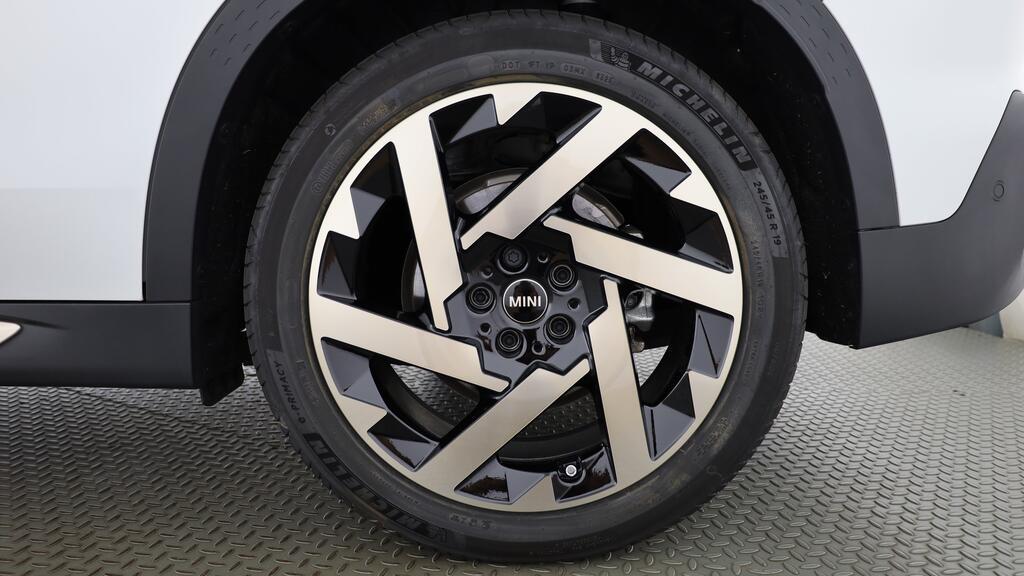 MINI Countryman SE ALL4-image-8