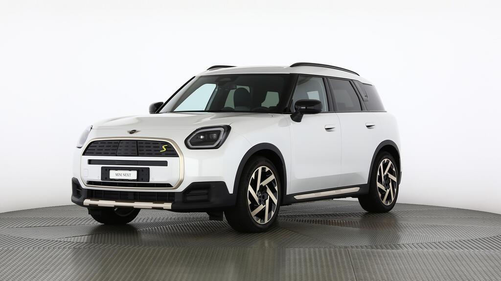 MINI Countryman SE ALL4-image-12