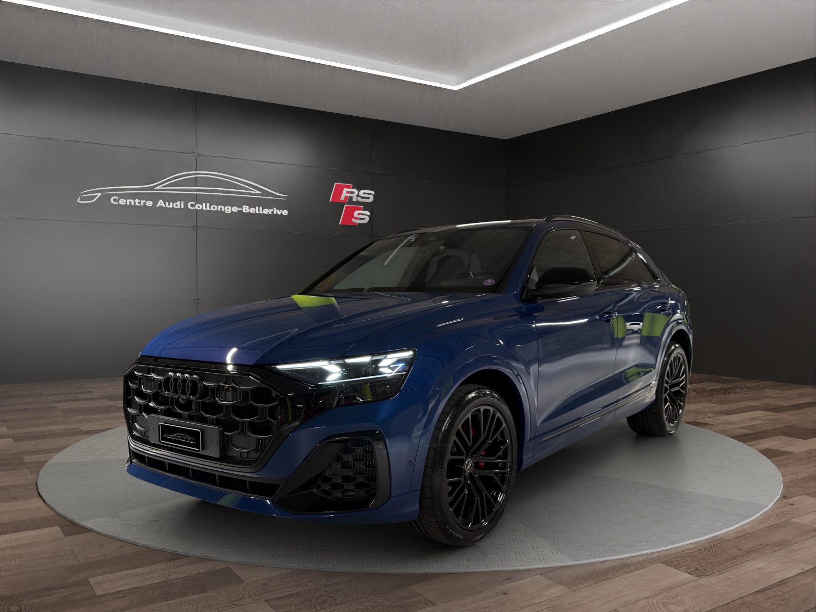 AUDI Q8 SUV 55 TFSI quattro tiptronic