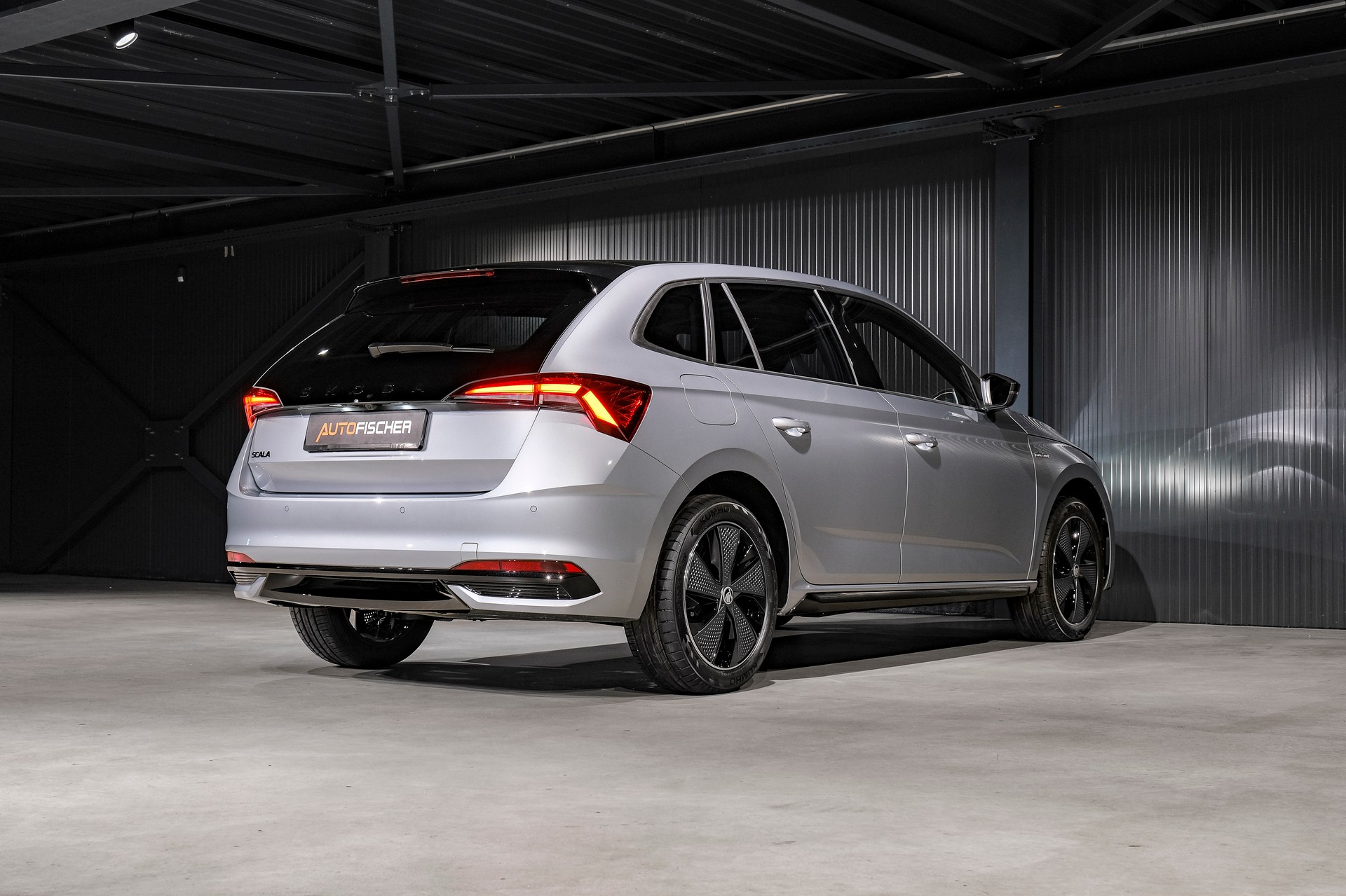SKODA Scala 1.5 TSI Monte Carlo DSG-image-6