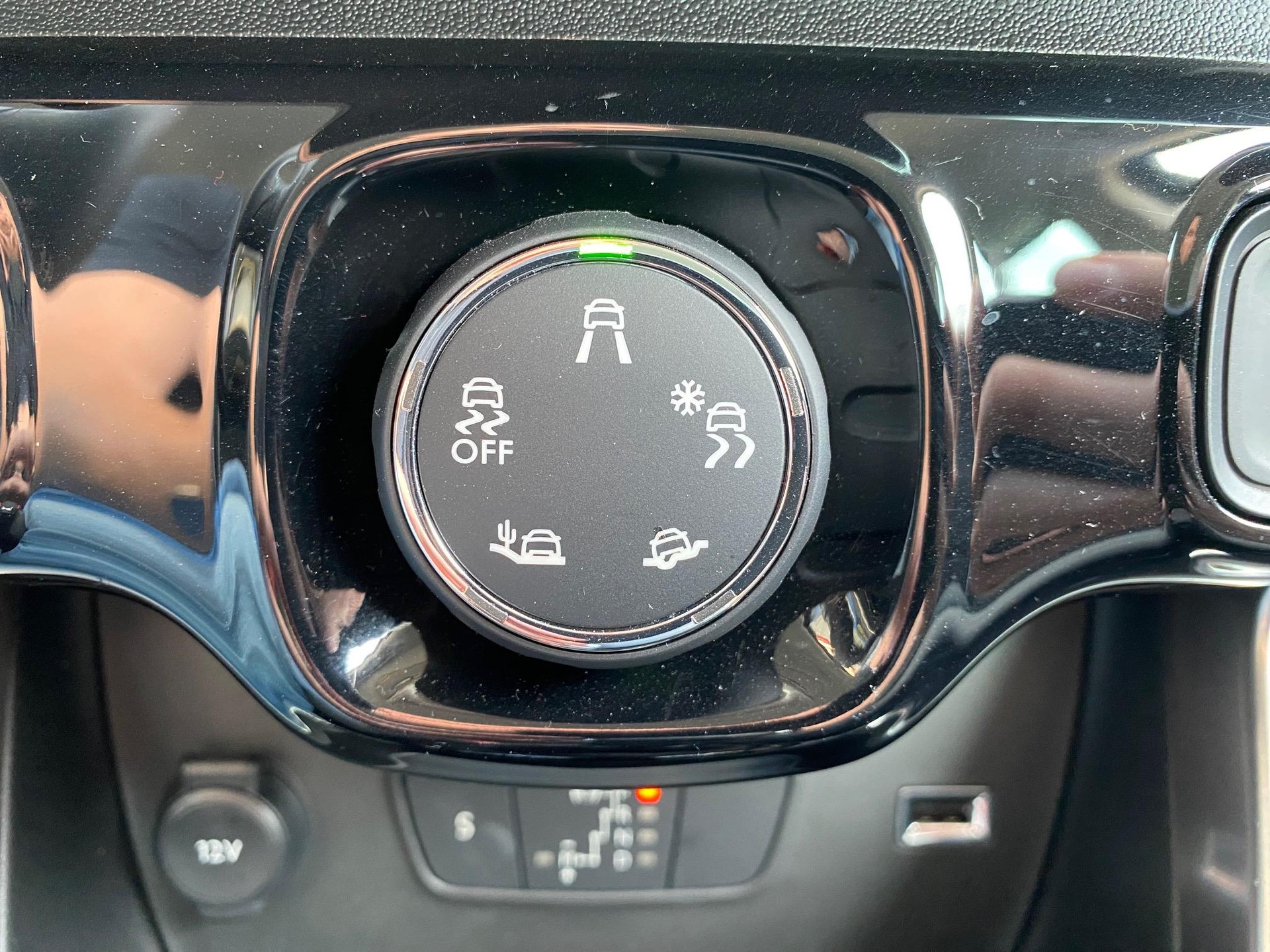 CITROEN C3 Aircross 1.2 PureTech 130 Max-image-14