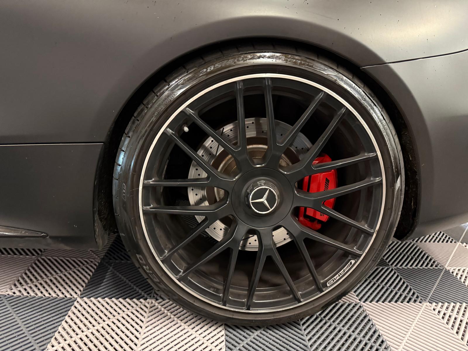 MERCEDES-BENZ C 63 S AMG 9G-tronic-image-26