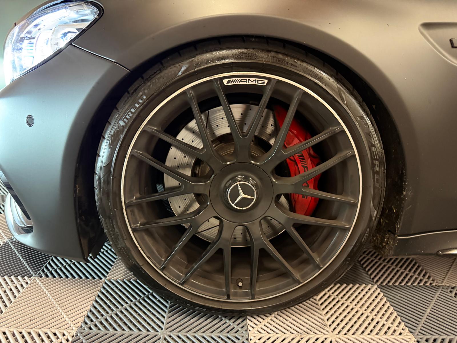 MERCEDES-BENZ C 63 S AMG 9G-tronic-image-27