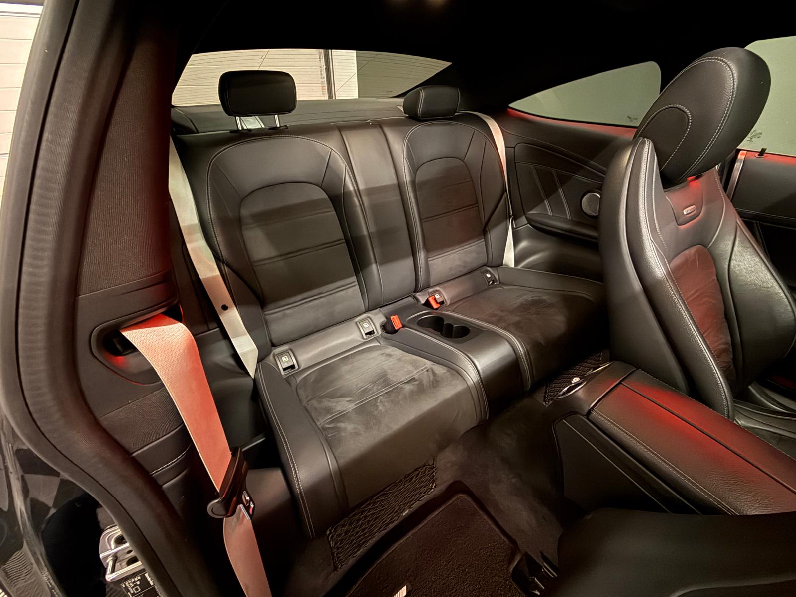 MERCEDES-BENZ C 63 S AMG 9G-tronic-image-12