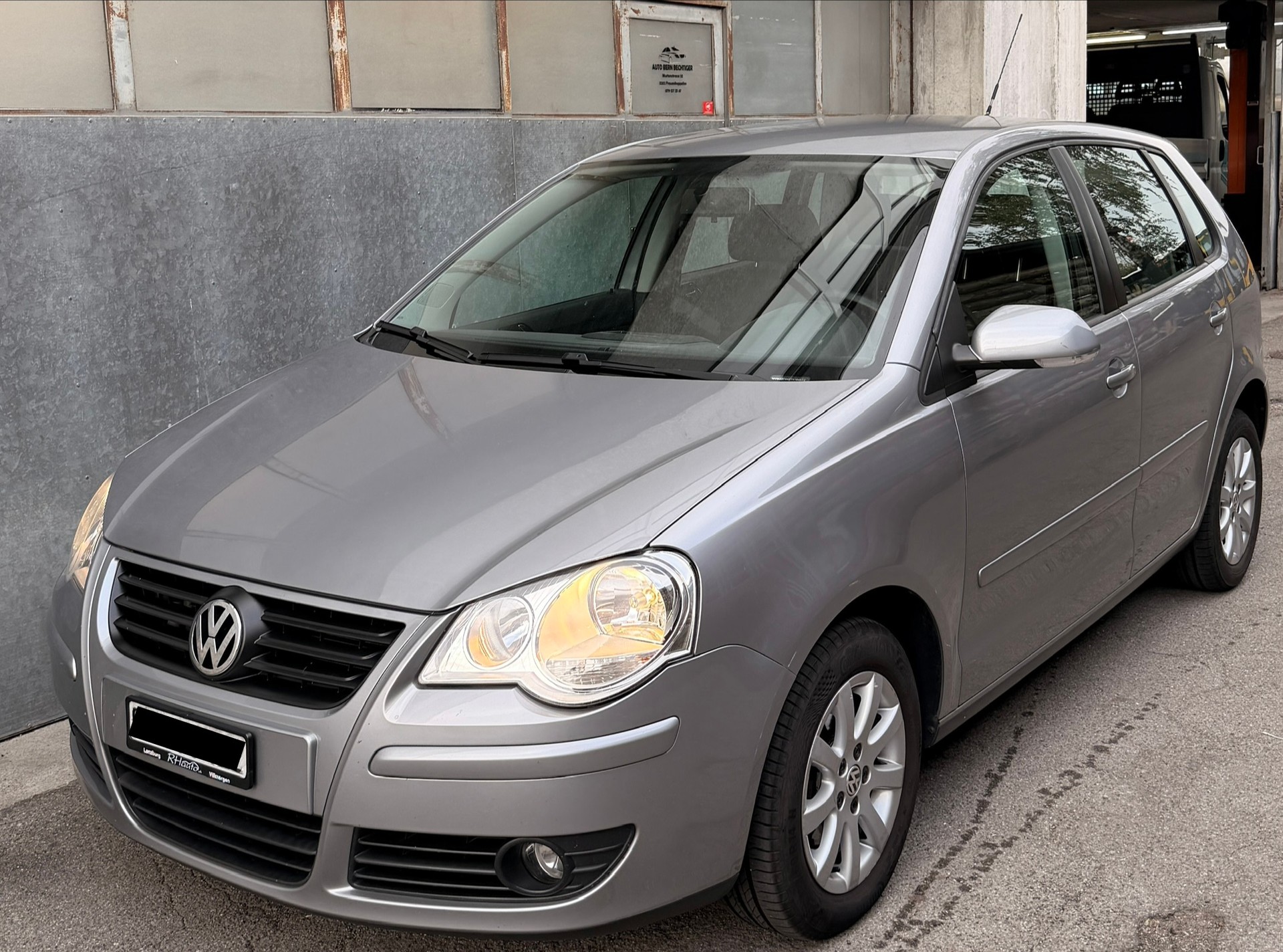 VW Polo 1.4 16V Young&Fresh-image-0