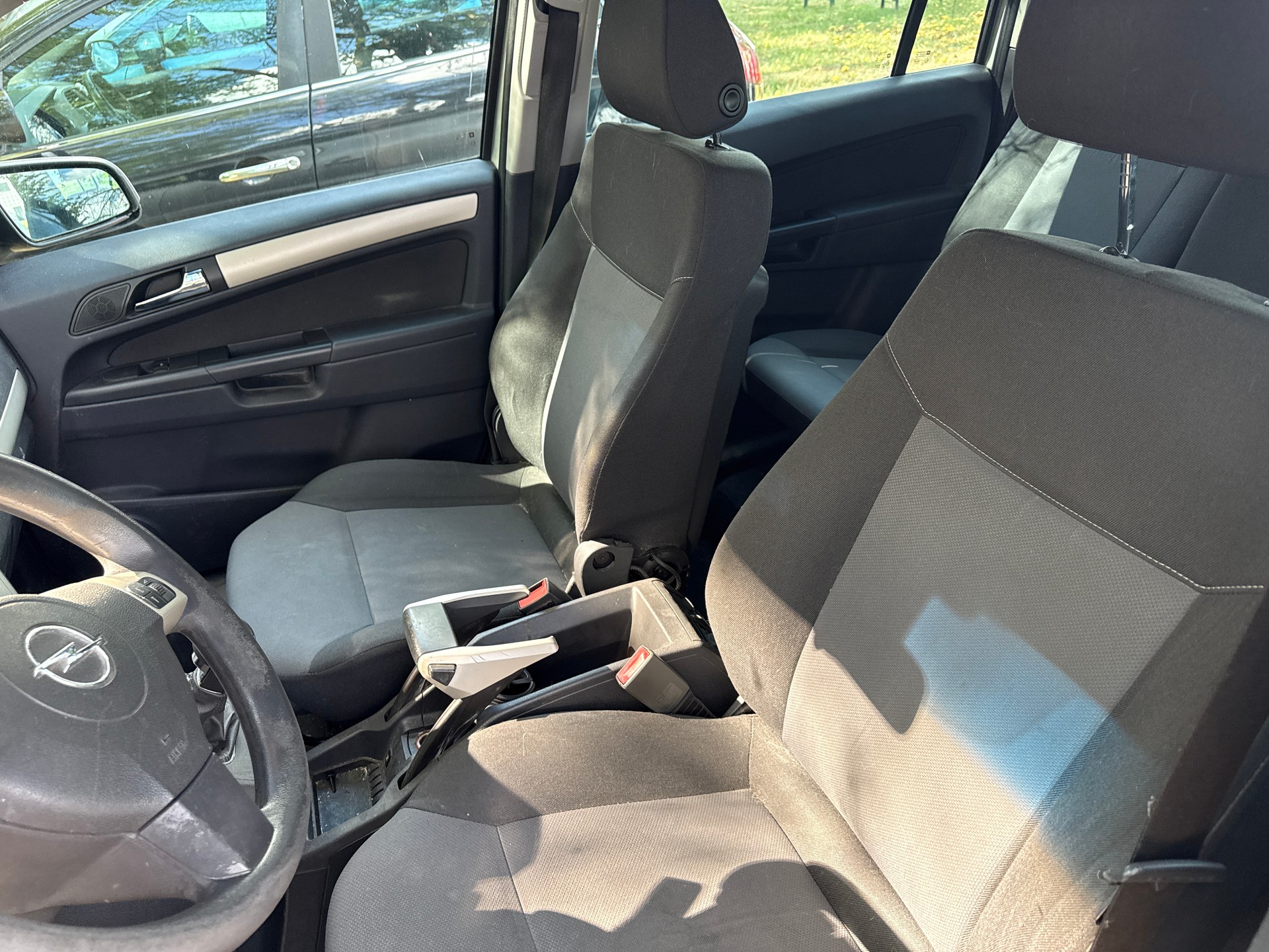 OPEL Zafira 1.8i 16V-image-2