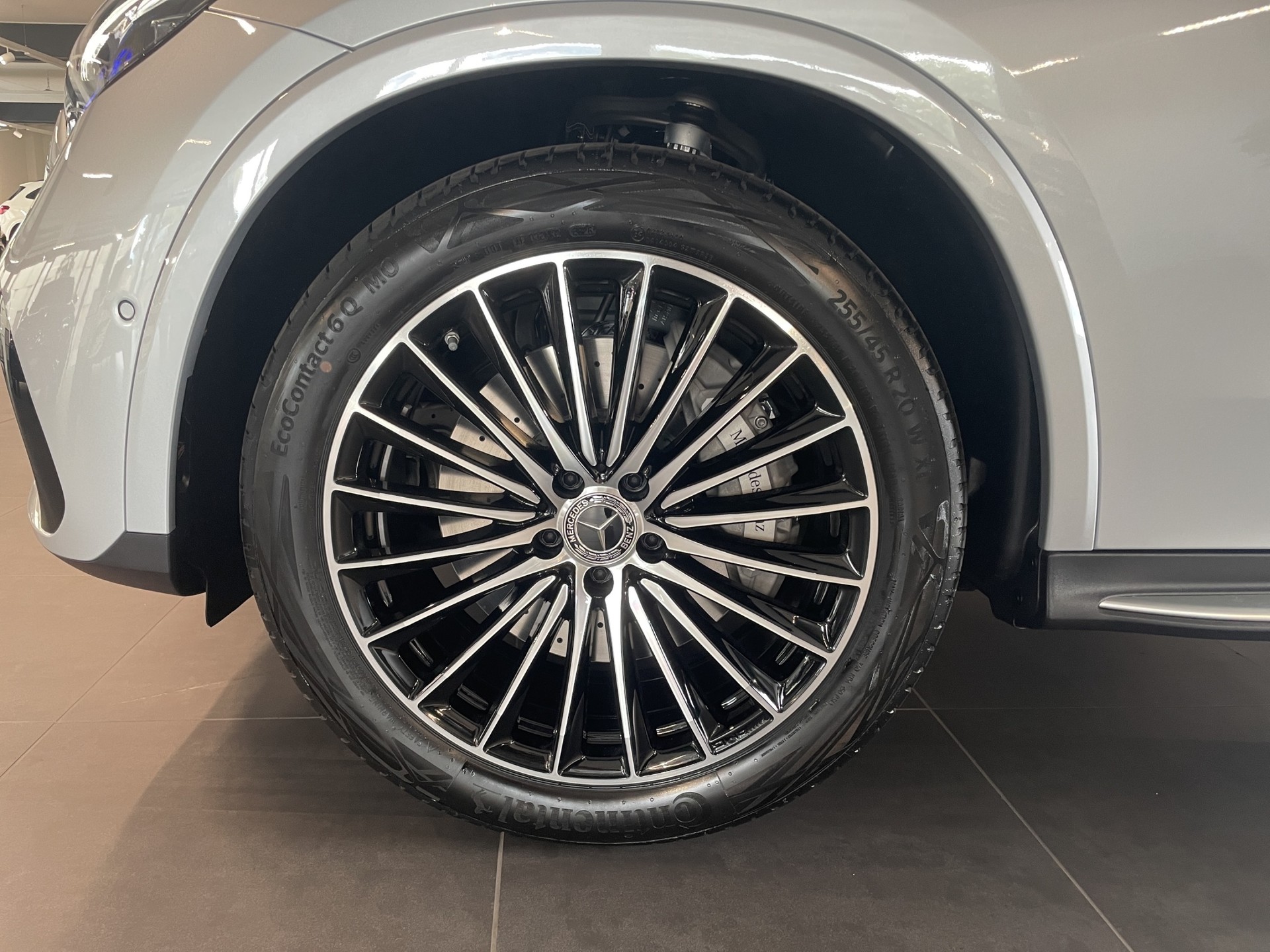 MERCEDES-BENZ GLC 300 4Matic 9G-Tronic-image-6