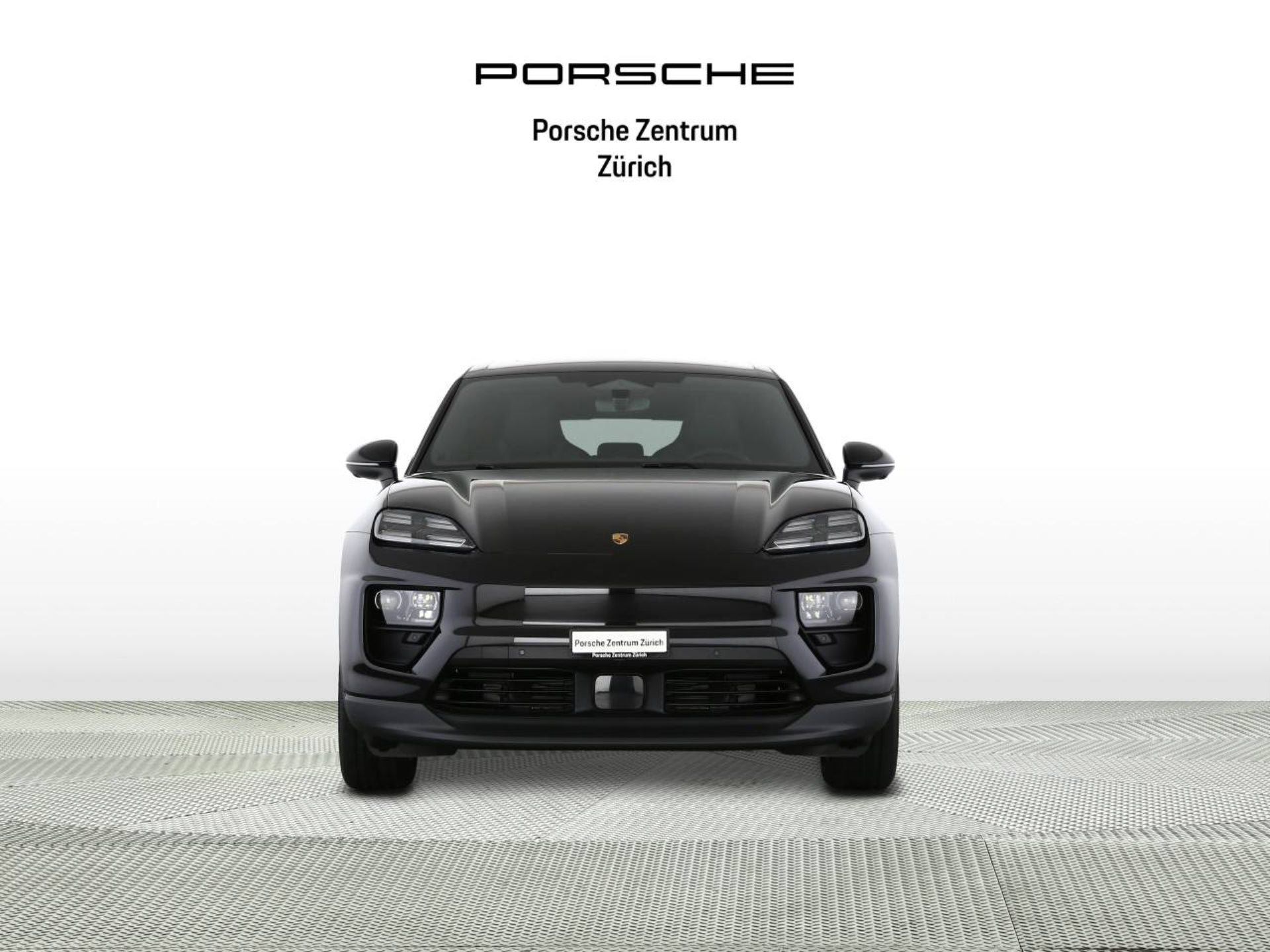 PORSCHE Macan 4-image-6